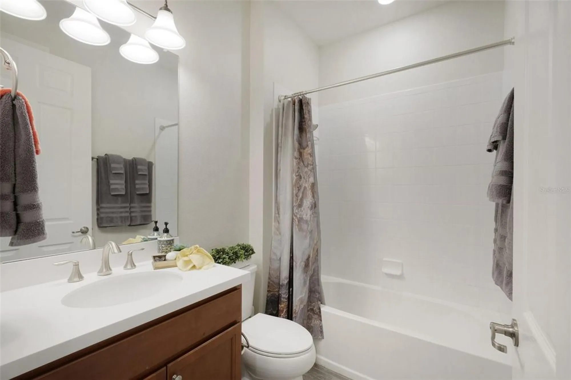 Property Slideshow image 40 of 98 | 19183 coastal shore ter, Land O Lakes, FL, 34638