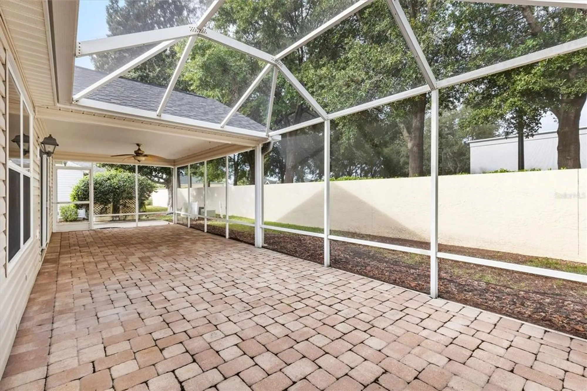 Property Slideshow image 36 of 46 | 2573 caribe dr, The Villages, FL, 32162