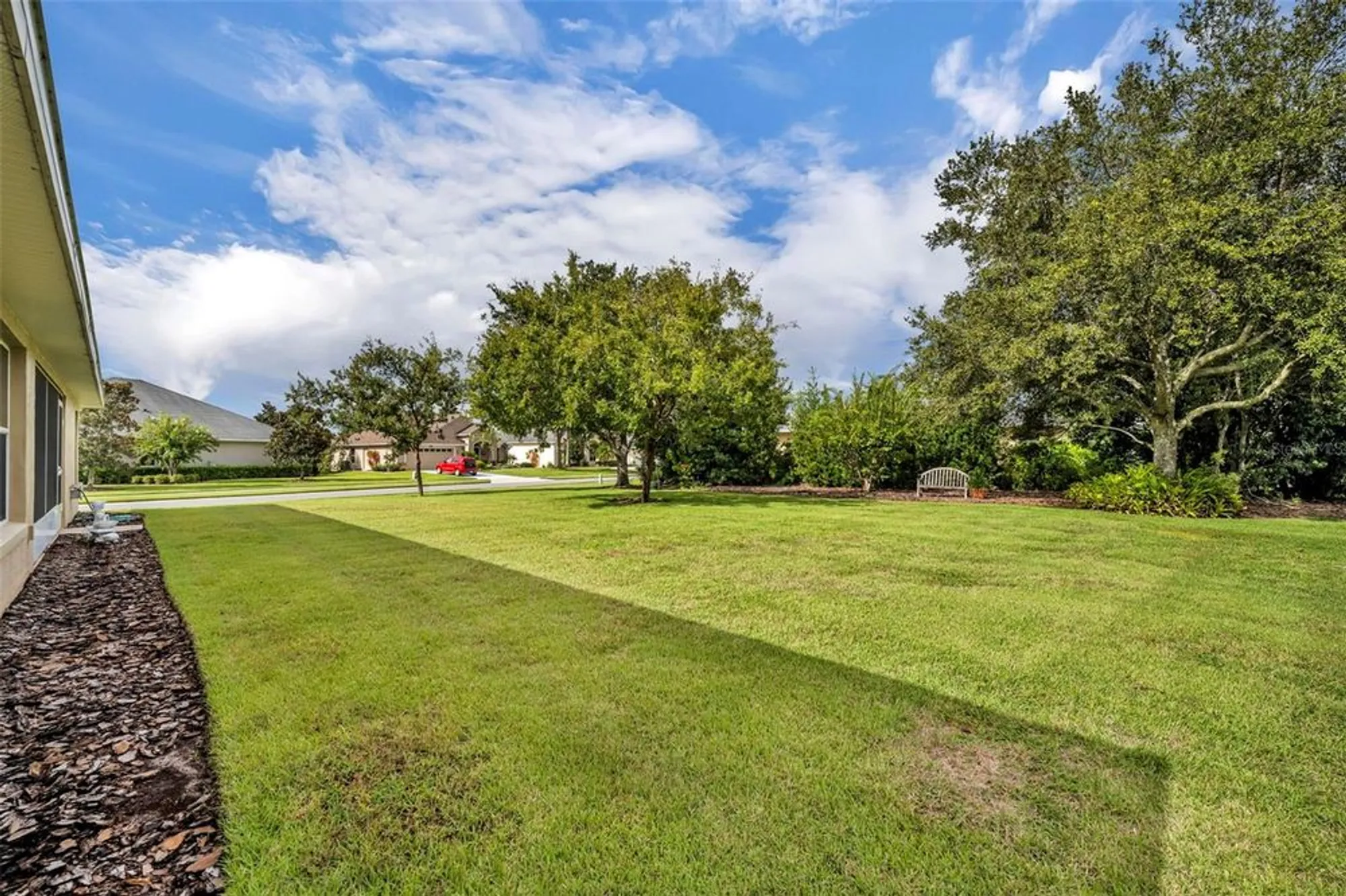 Property Slideshow image 9 of 50 | 8923 bridgeport bay cir, Mount Dora, FL, 32757