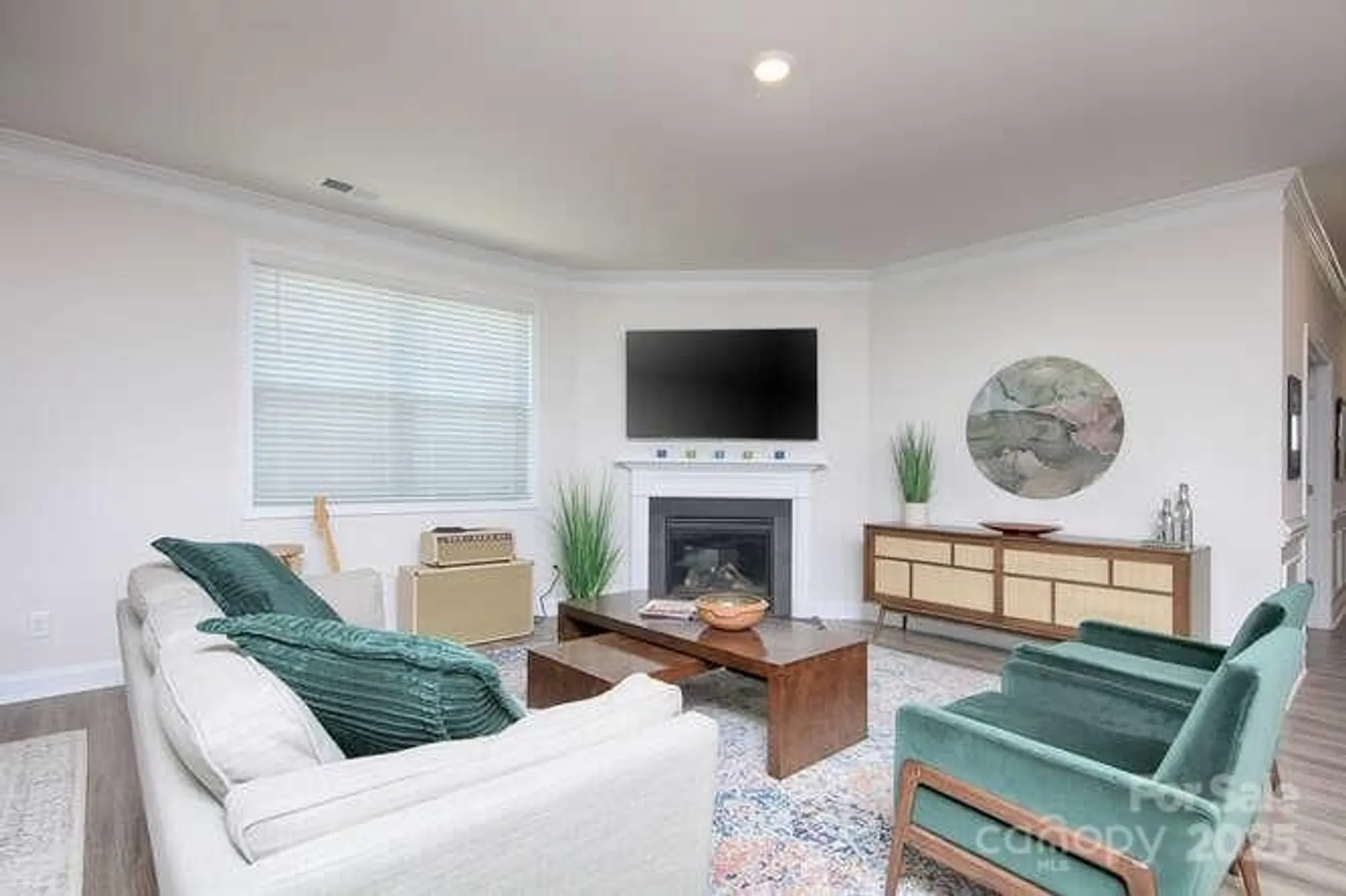 Property Slideshow image 16 of 47 | 4245 millstream rd, Denver, NC, 28037