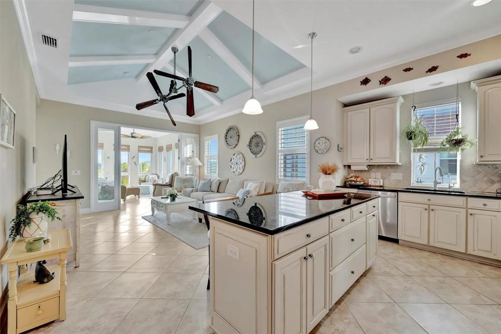 Property Slideshow image 29 of 96 | 246 sapphire lake dr 201, Bradenton, FL, 34209