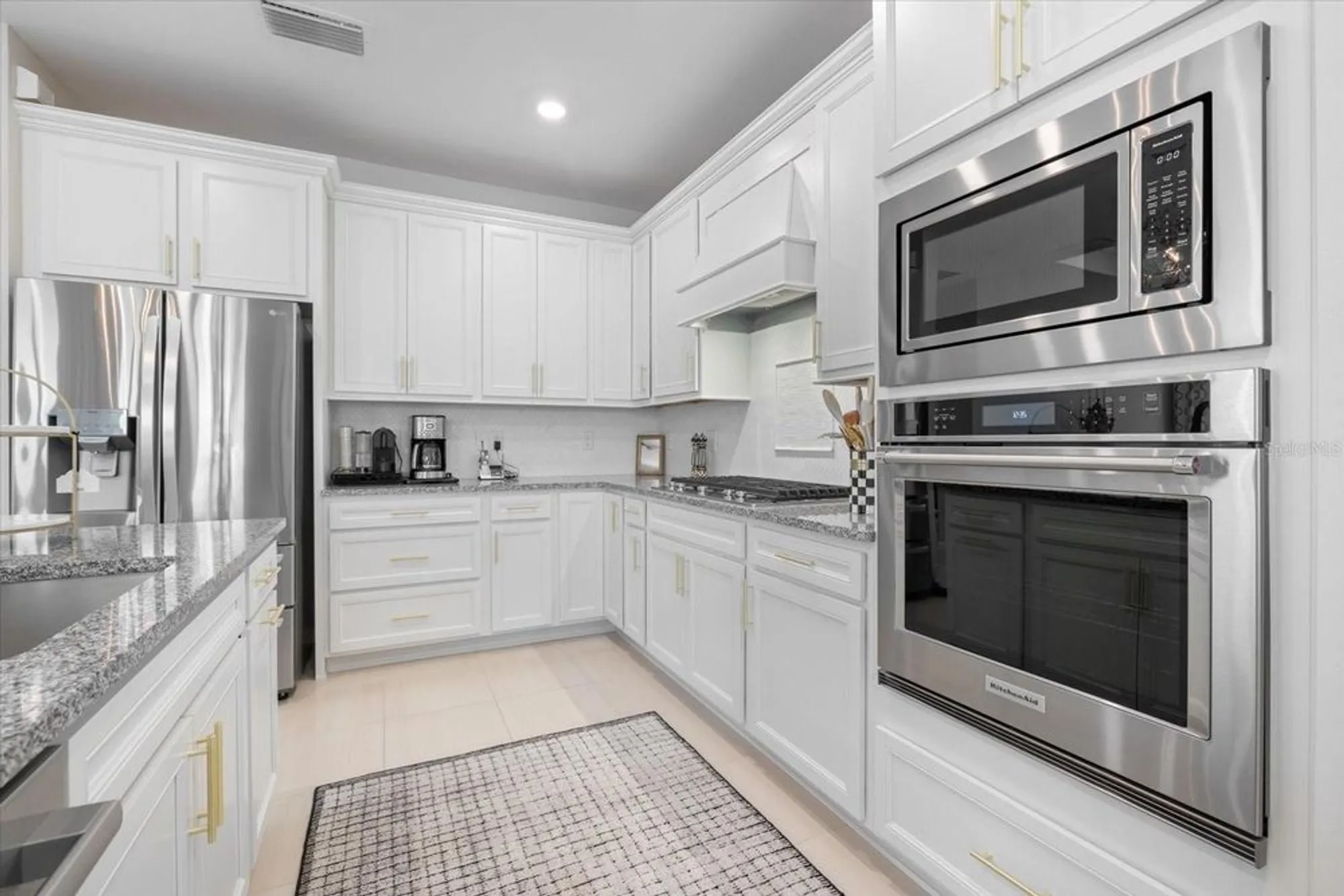 Property Slideshow image 13 of 92 | 10240 beach dune dr, Englewood, FL, 34223