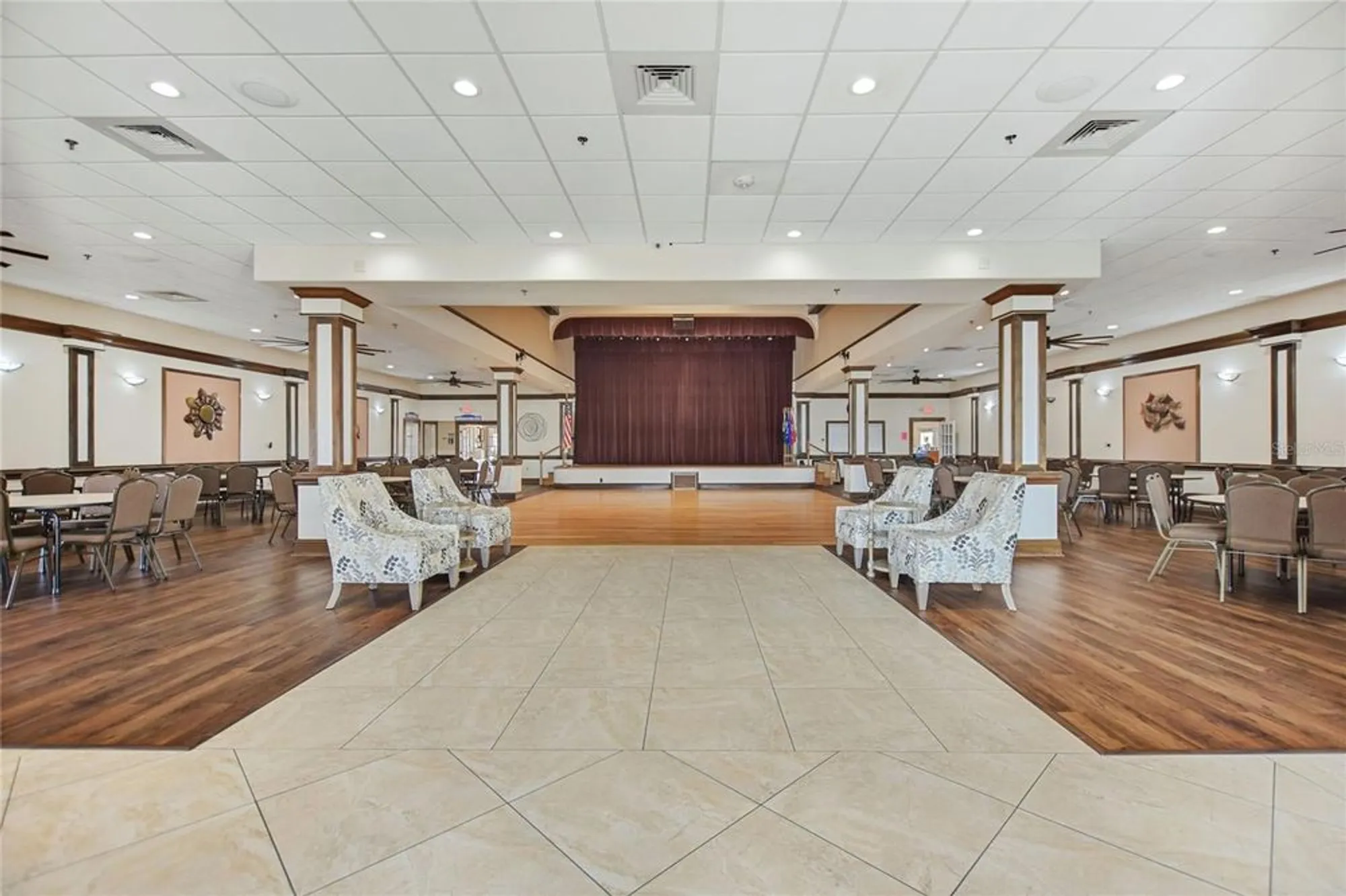 Property Slideshow image 53 of 63 | 205 cunningham dr, Davenport, FL, 33837