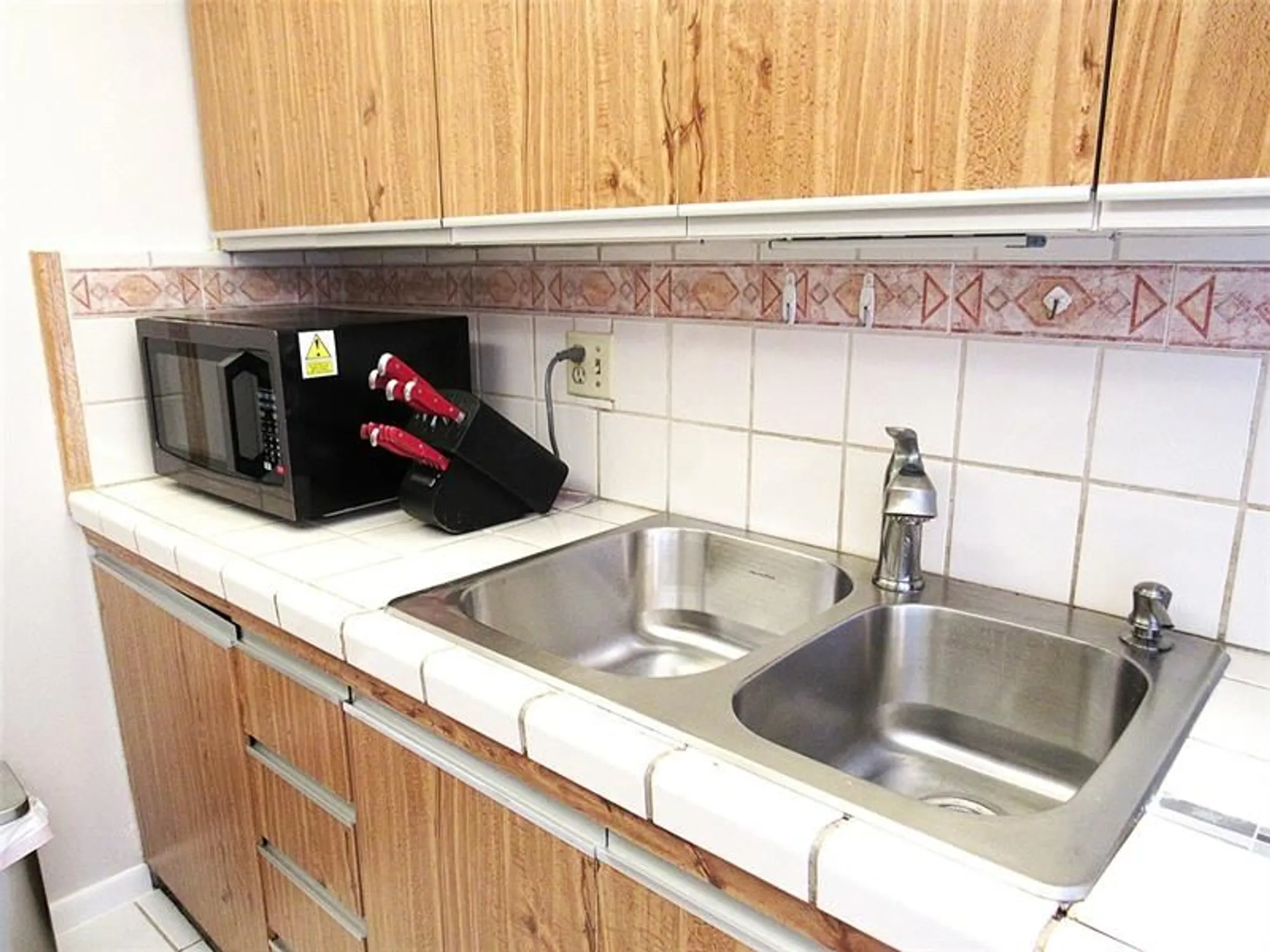 Property Slideshow image 6 of 55 | 2103 lucaya bnd j2, Coconut Creek, FL, 33066