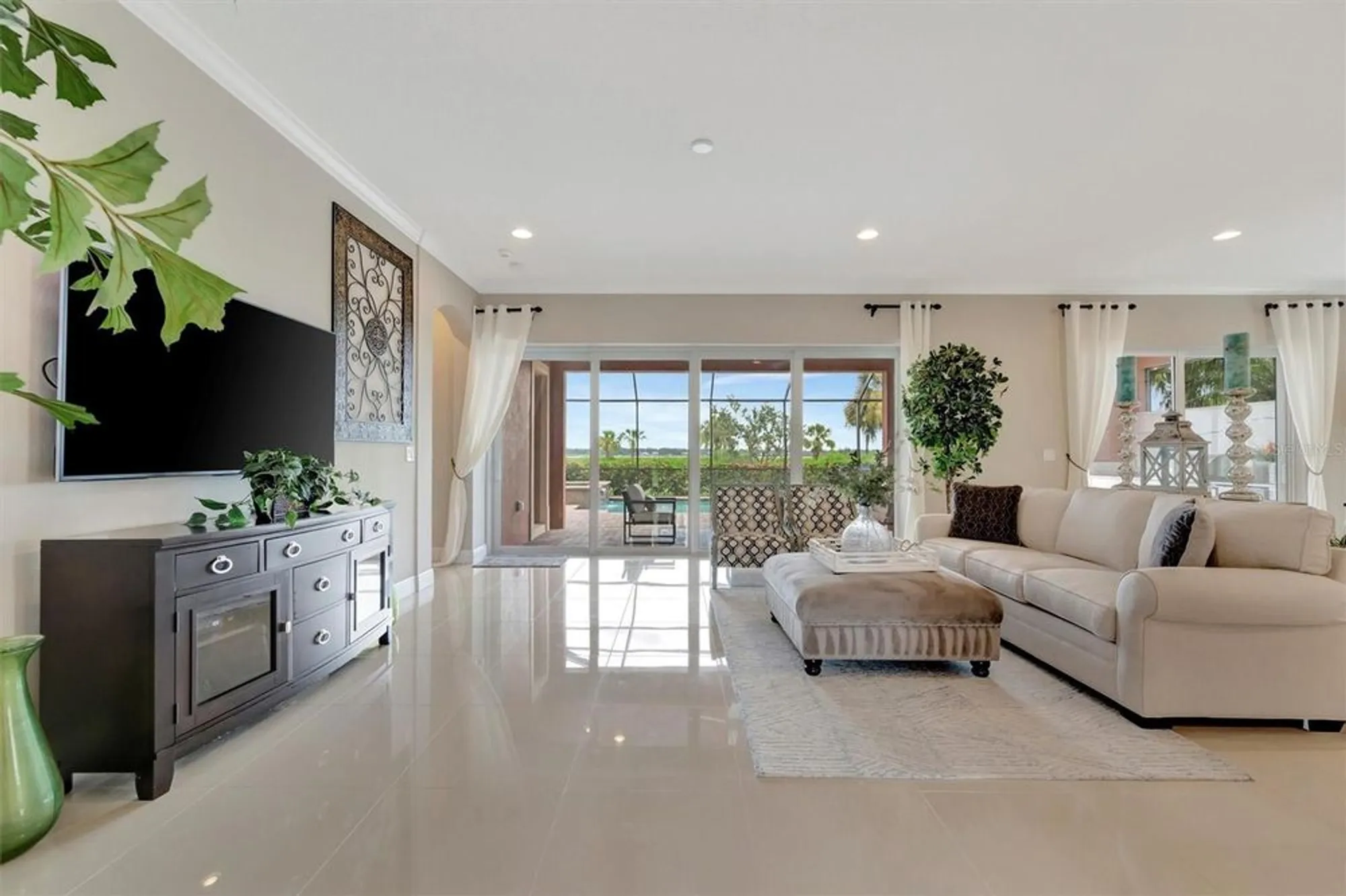 Property Slideshow image 10 of 100 | 5214 tidewater preserve blvd, Bradenton, FL, 34208