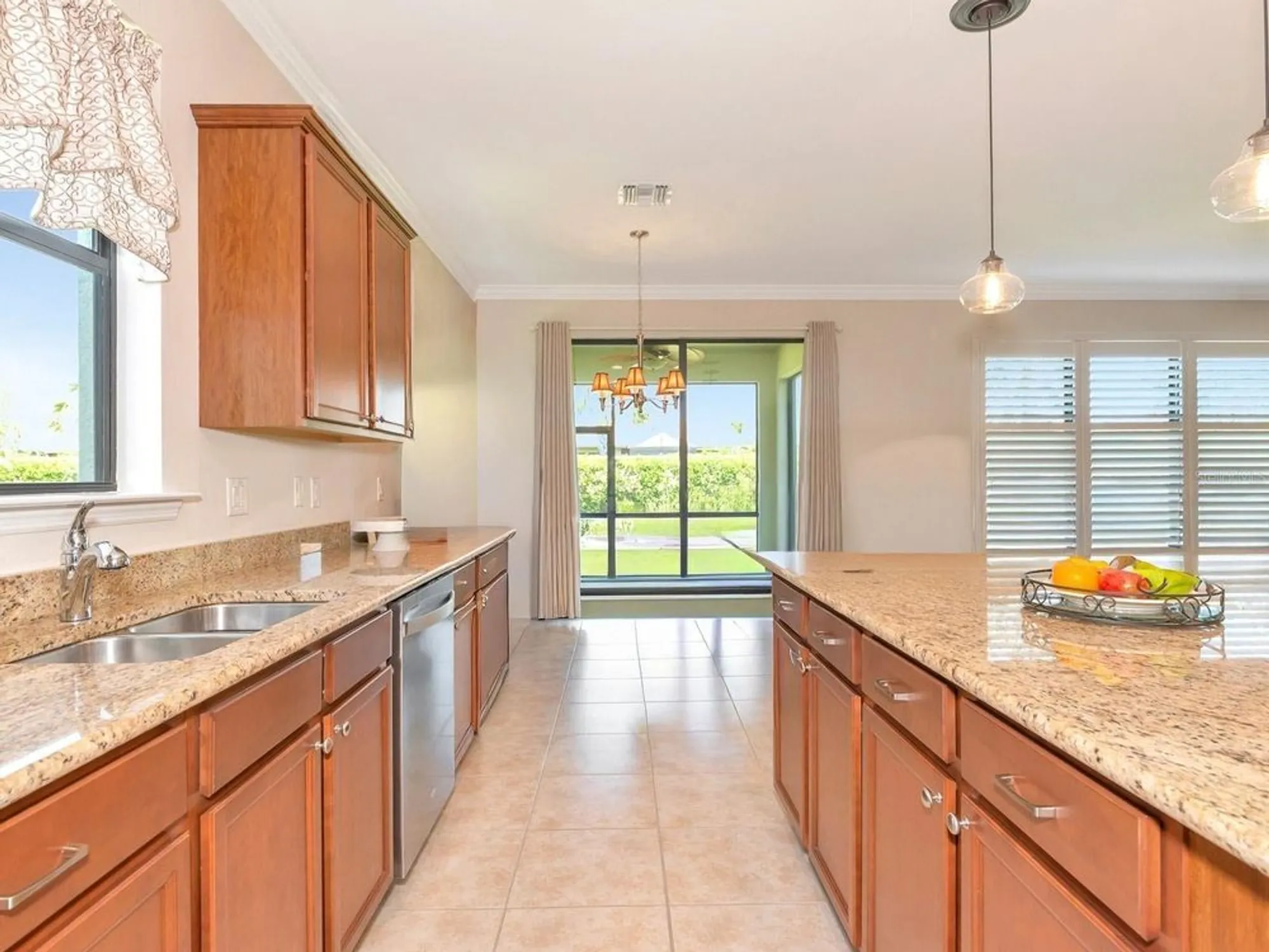 Property Slideshow image 5 of 51 | 5952 snowy egret dr, Sarasota, FL, 34238