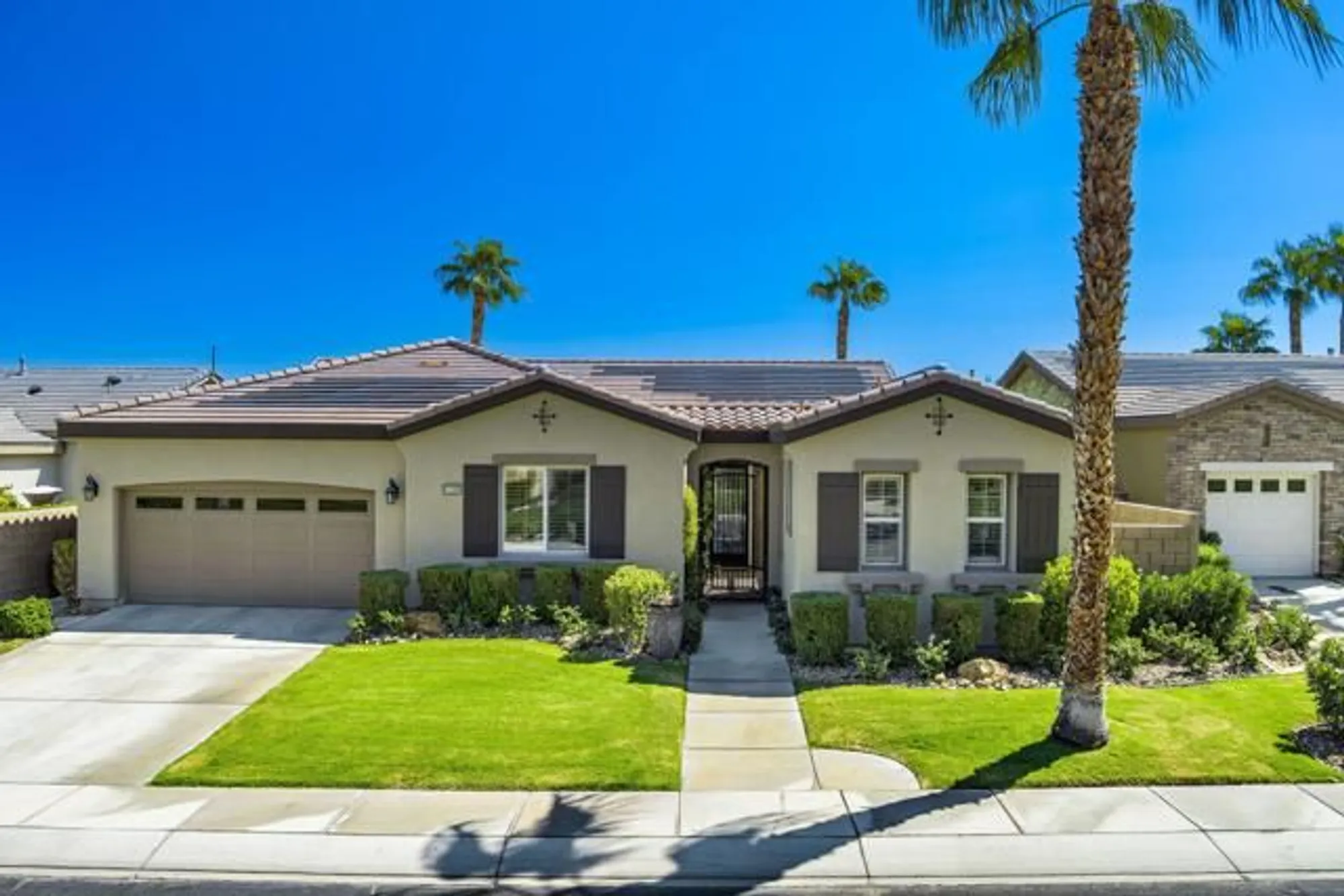 Property Slideshow image 4 of 103 | 61290 living stone dr, La Quinta, CA, 92253