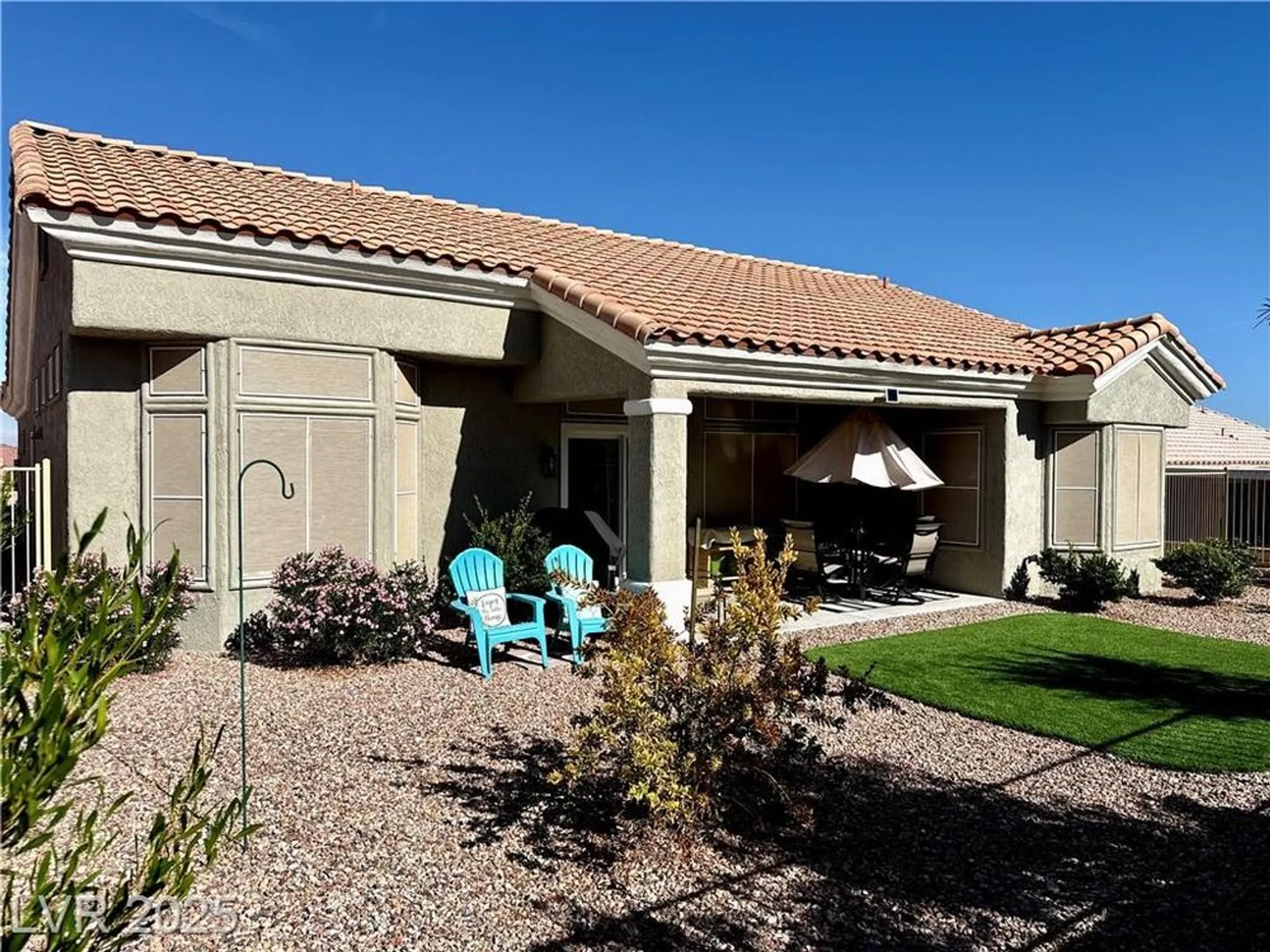 Property Slideshow image 6 of 36 | 10041 netherton dr, Las Vegas, NV, 89134