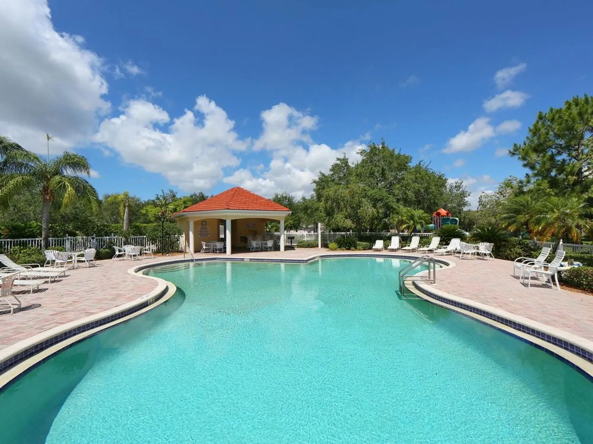Property Slideshow image 45 of 53 | 5450 golf pointe dr, Sarasota, FL, 34243