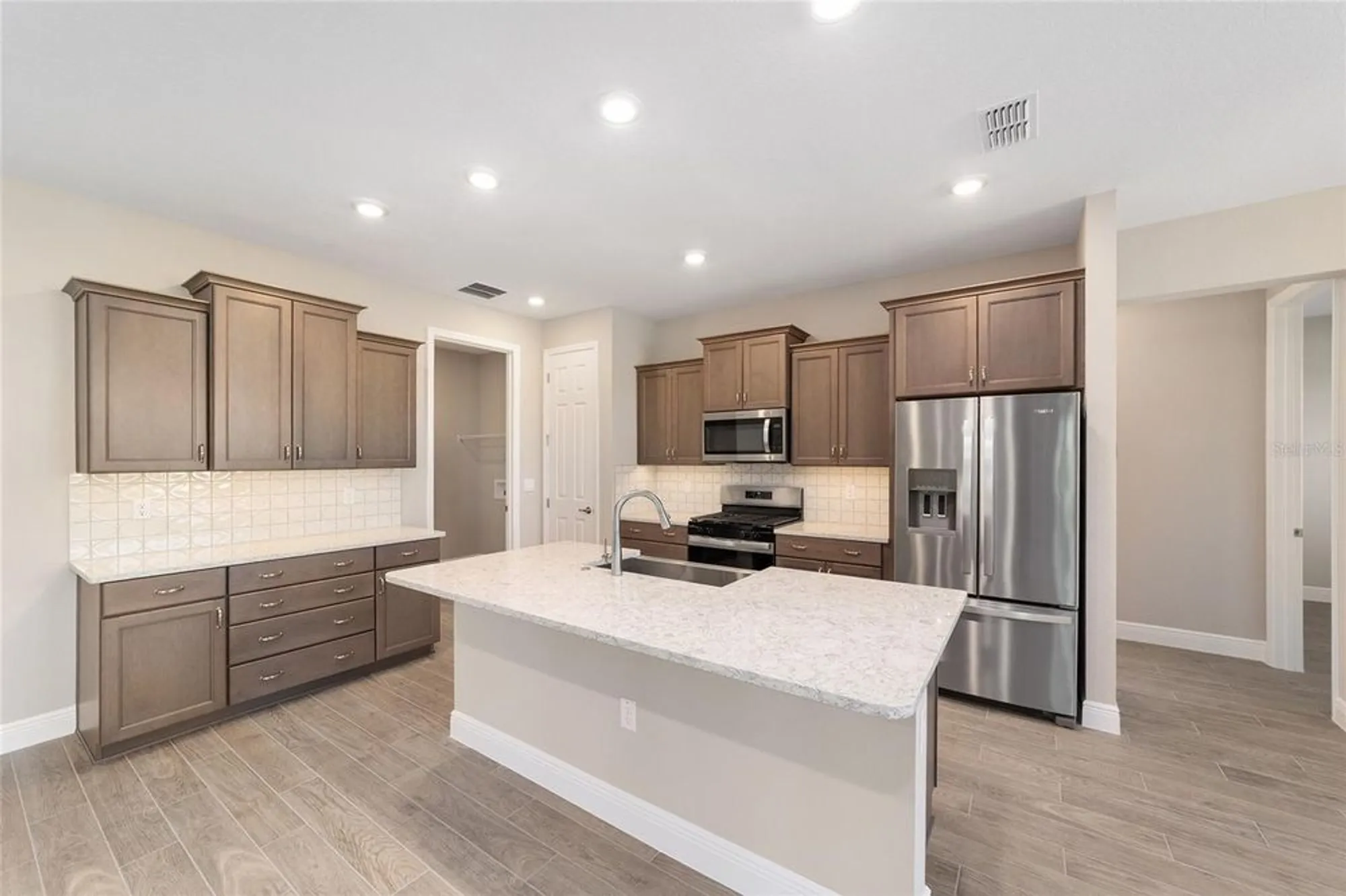 Property Slideshow image 17 of 38 | 10372 sw 105th ct, Ocala, FL, 34481
