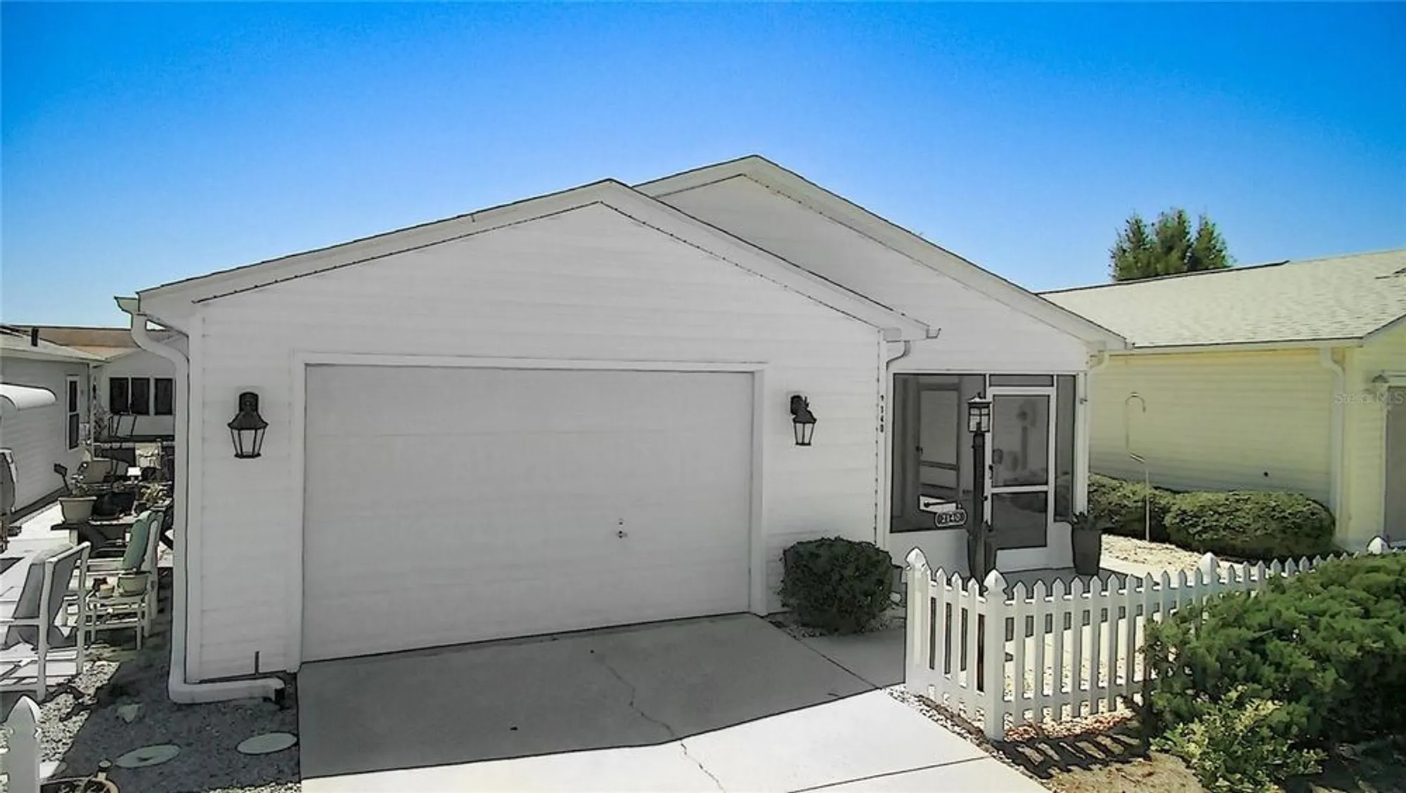 Property Slideshow image 6 of 42 | 2140 estevez dr, The Villages, FL, 32159