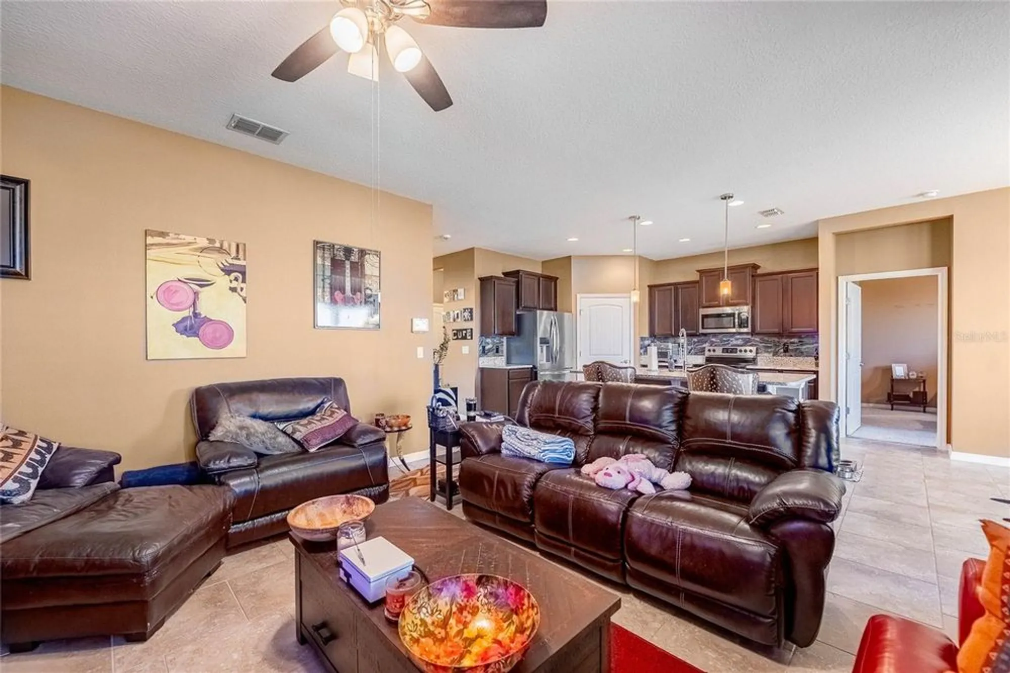 Property Slideshow image 25 of 52 | 2667 canyon crest dr, Lakeland, FL, 33811
