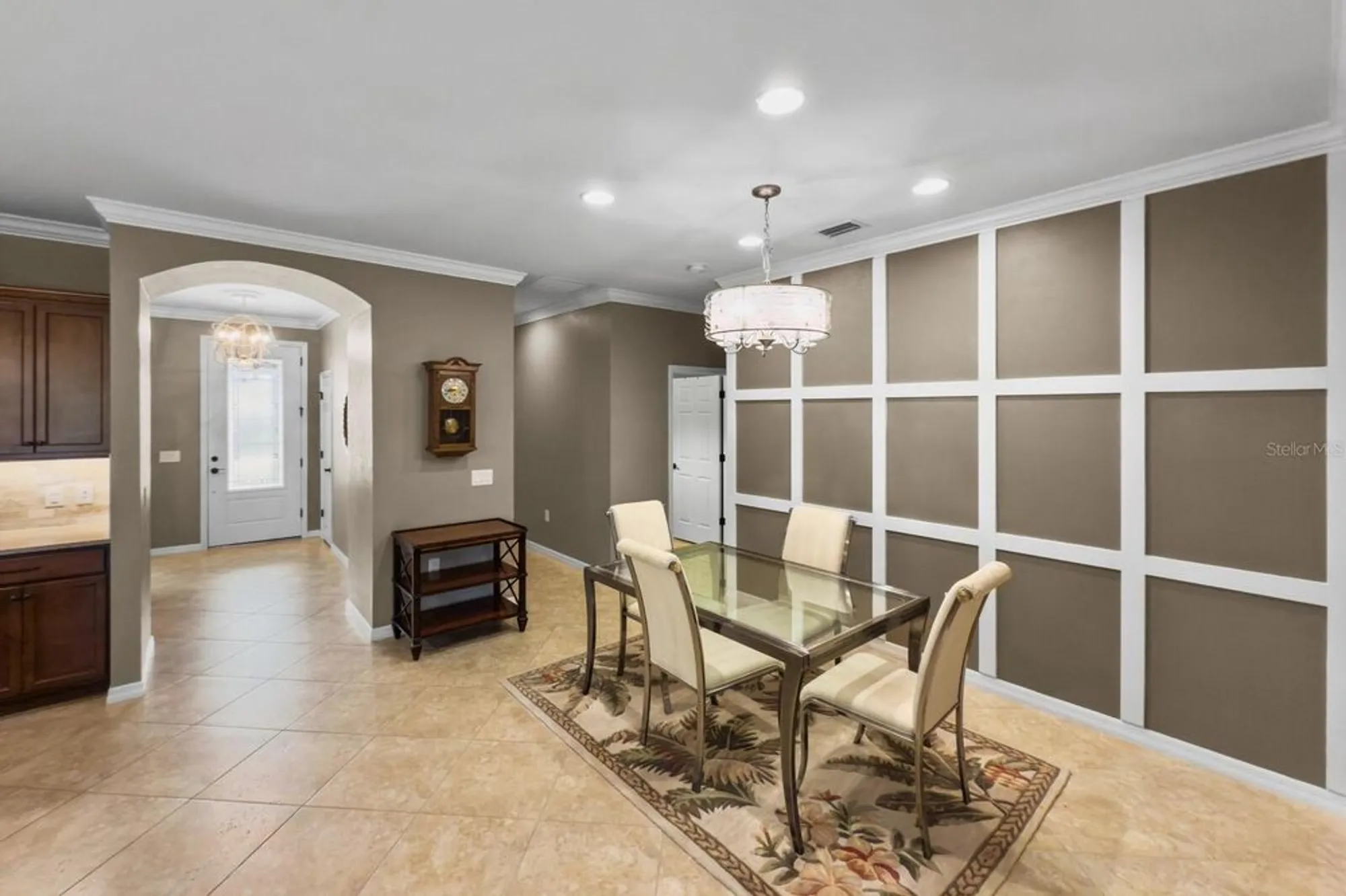 Property Slideshow image 11 of 40 | 6713 chester trl, Bradenton, FL, 34202