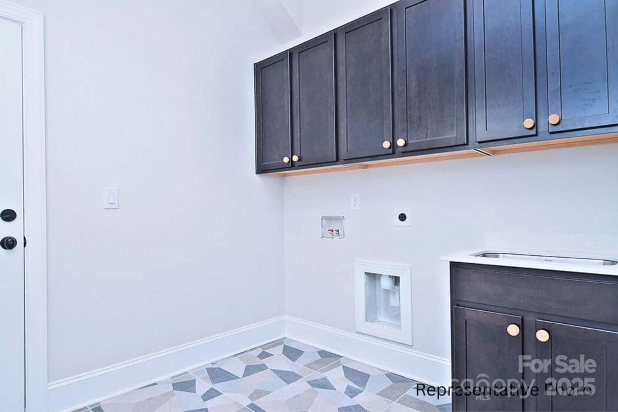 Property Slideshow image 20 of 27 | 4178 millstream rd, Denver, NC, 28037