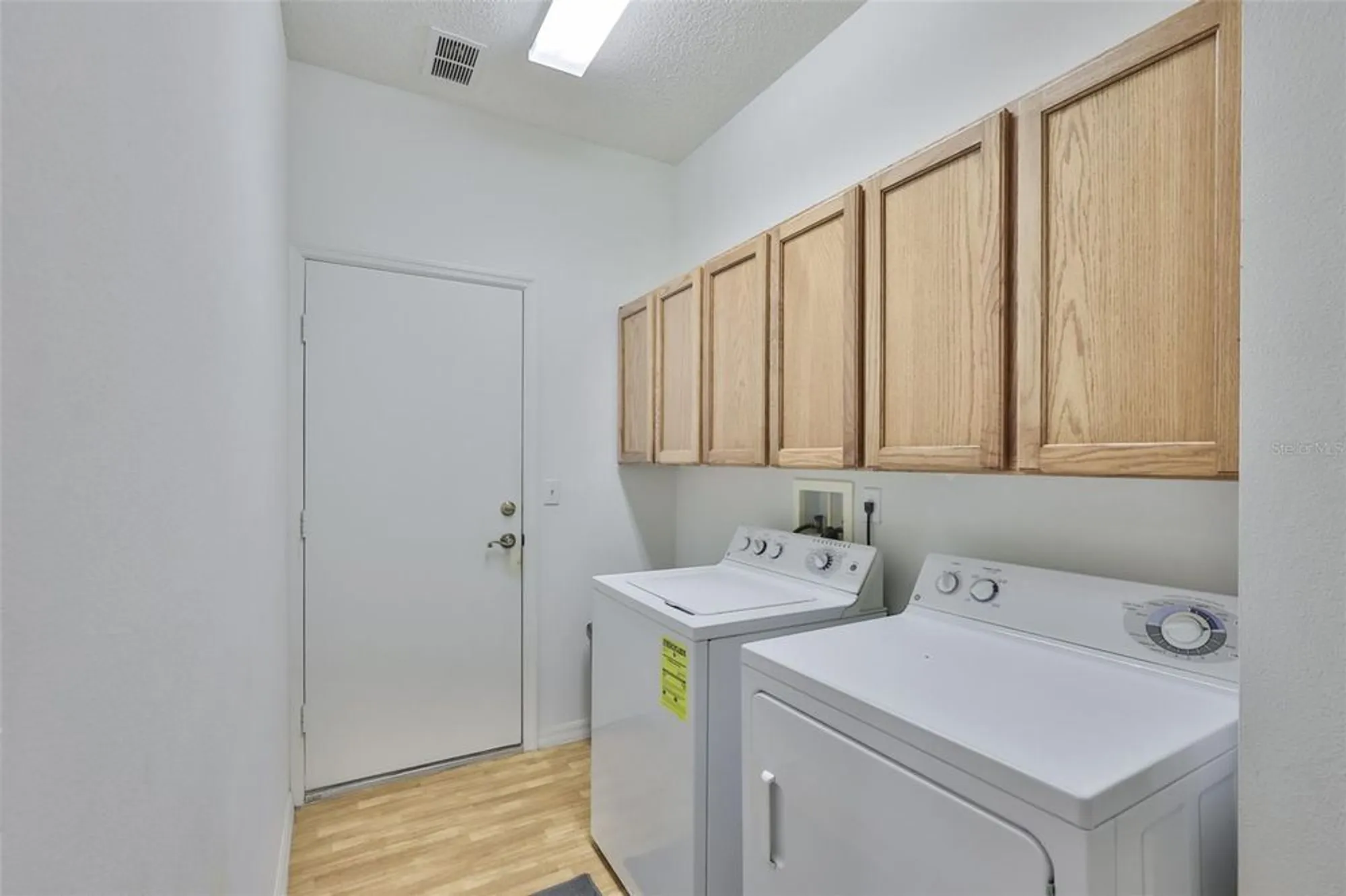 Property Slideshow image 27 of 69 | 1219 fairway greens dr, Sun City Center, FL, 33573