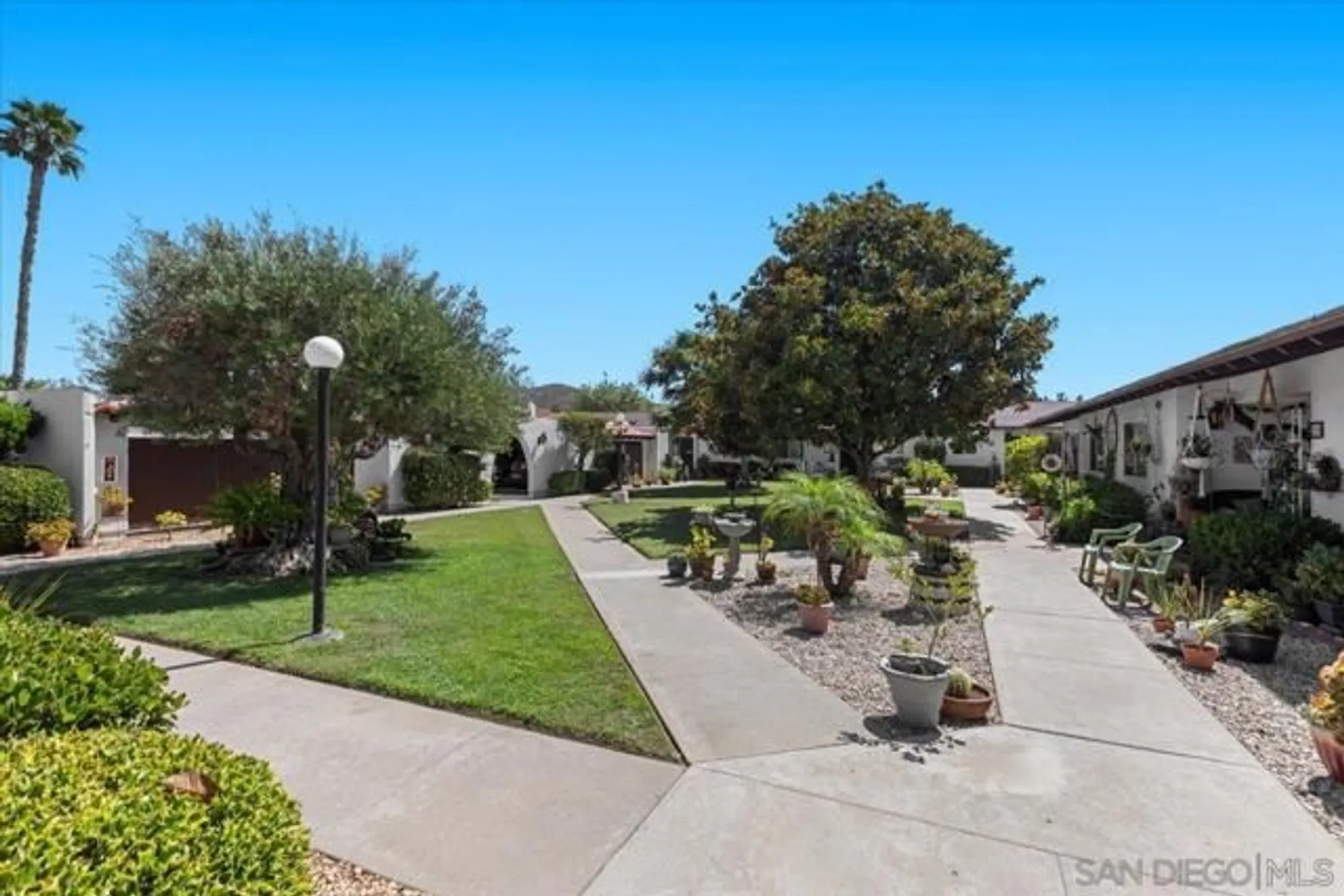 Property Slideshow image 42 of 51 | 16566 caminito vecinos 31, San Diego, CA, 92128