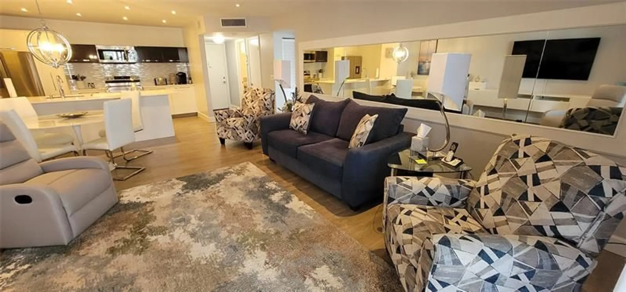 Property Slideshow image 20 of 43 | 4751 nw 21st st 112, Lauderhill, FL, 33313