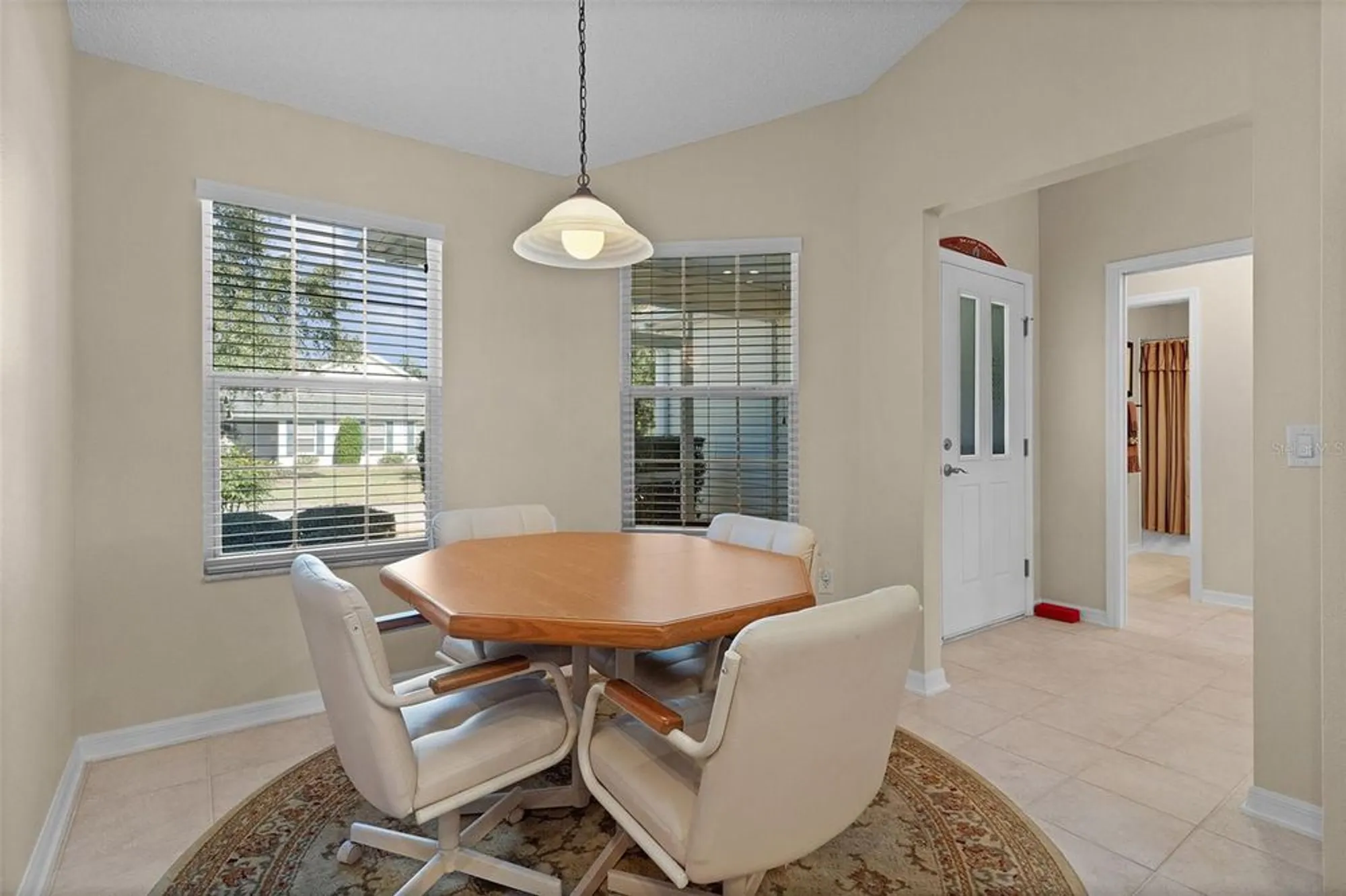 Property Slideshow image 18 of 49 | 2864 manor downs, The Villages, FL, 32162