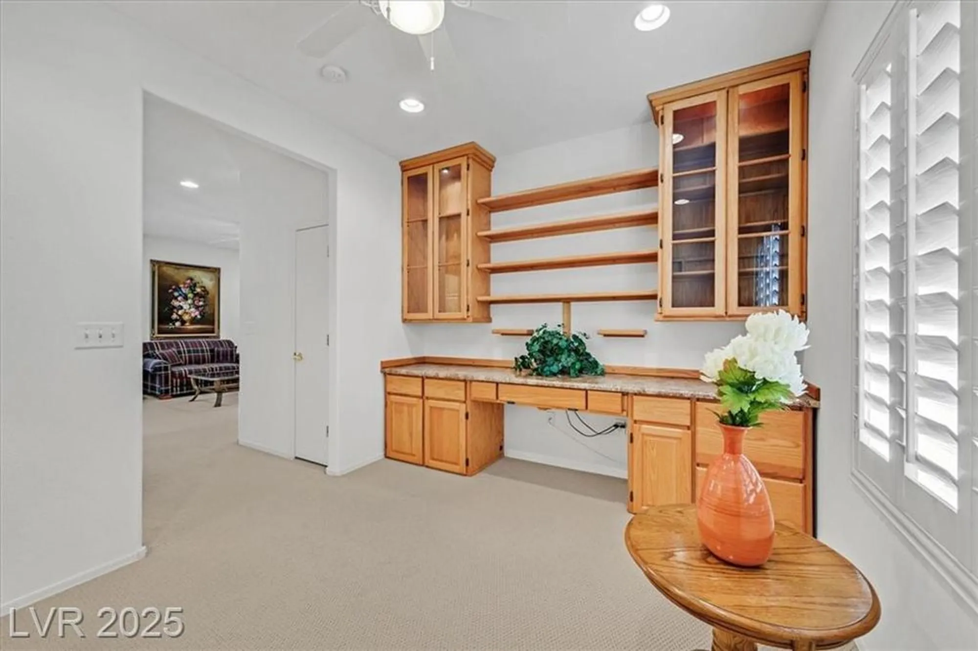 Property Slideshow image 12 of 37 | 2790 meadow park ave, Henderson, NV, 89052