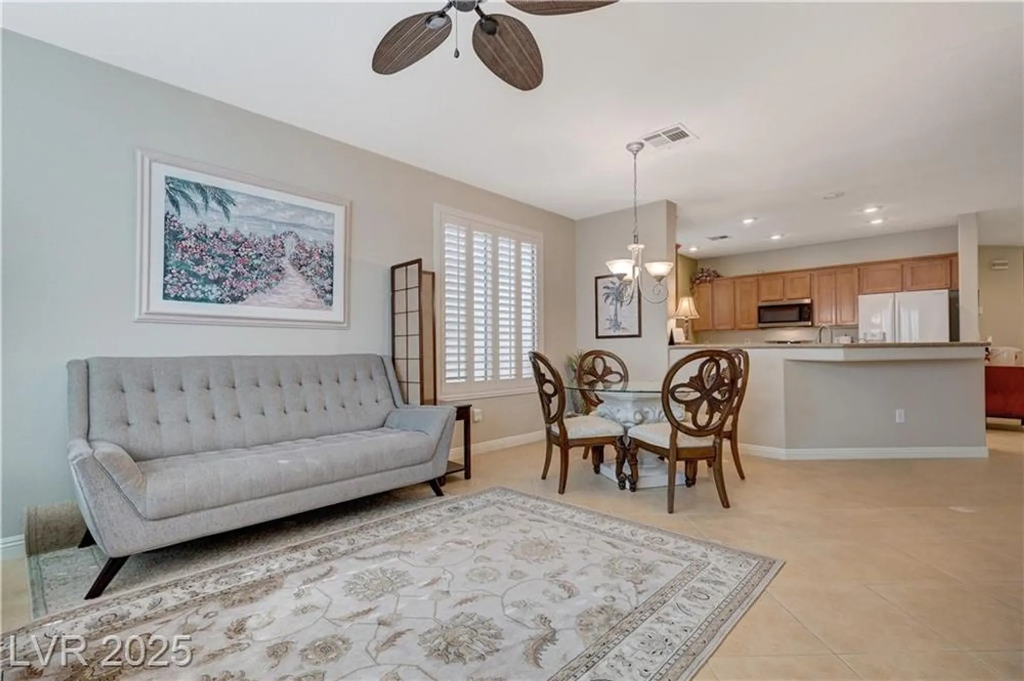 Property Slideshow image 13 of 99 | 10241 premia pl, Las Vegas, NV, 89135
