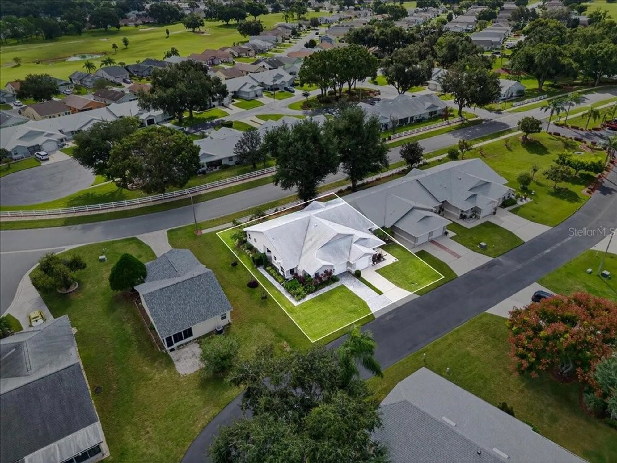 Property Slideshow image 33 of 71 | 6381 egret dr apt 25, Lakeland, FL, 33809