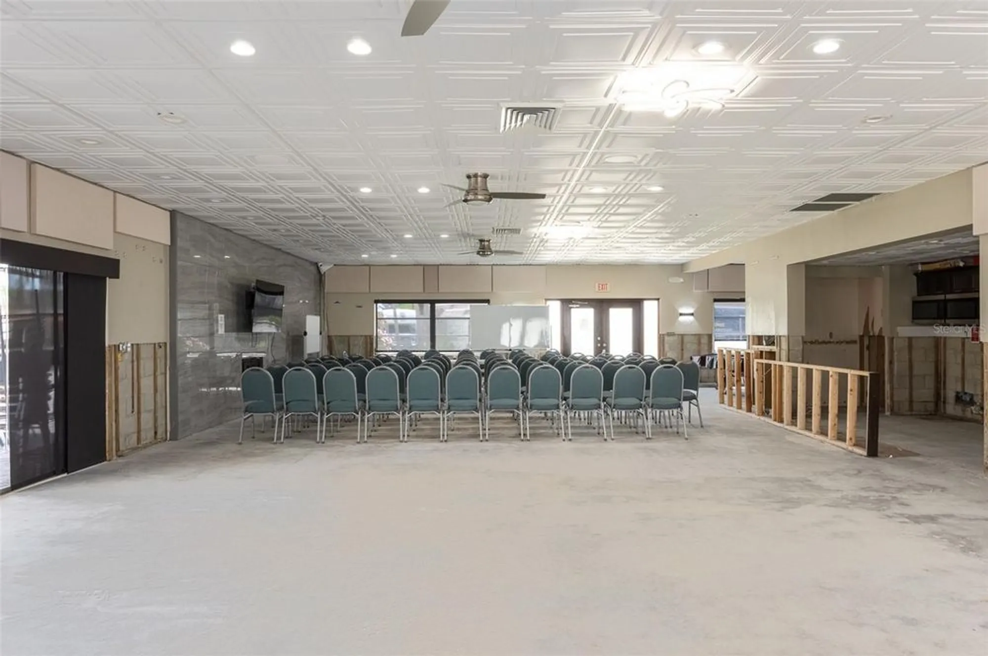 Property Slideshow image 25 of 38 | 1 boca ciega point blvd apt 212, St Petersburg, FL, 33708