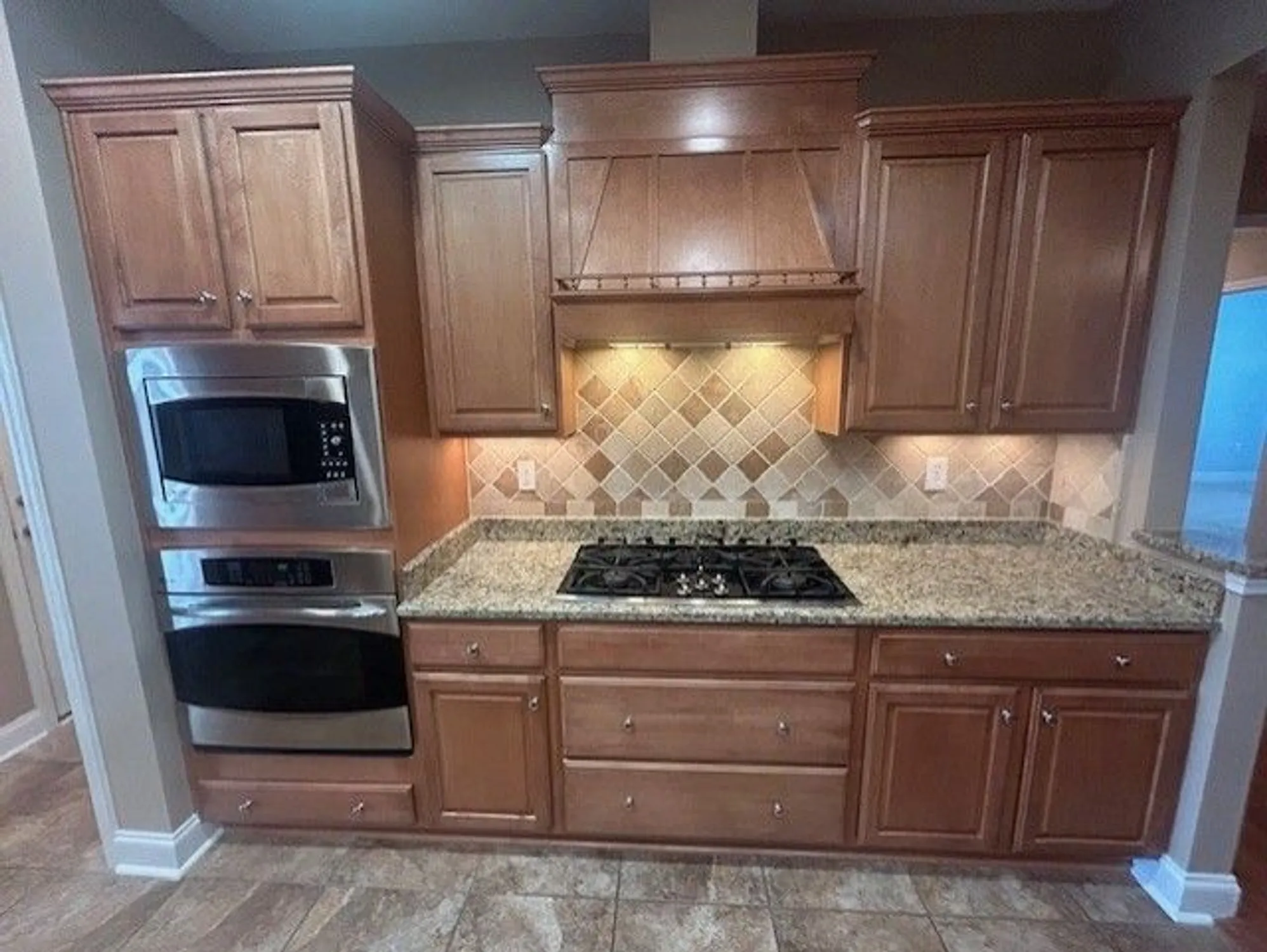 Property Slideshow image 21 of 56 | 255 antebellum ln, Mount Juliet, TN, 37122