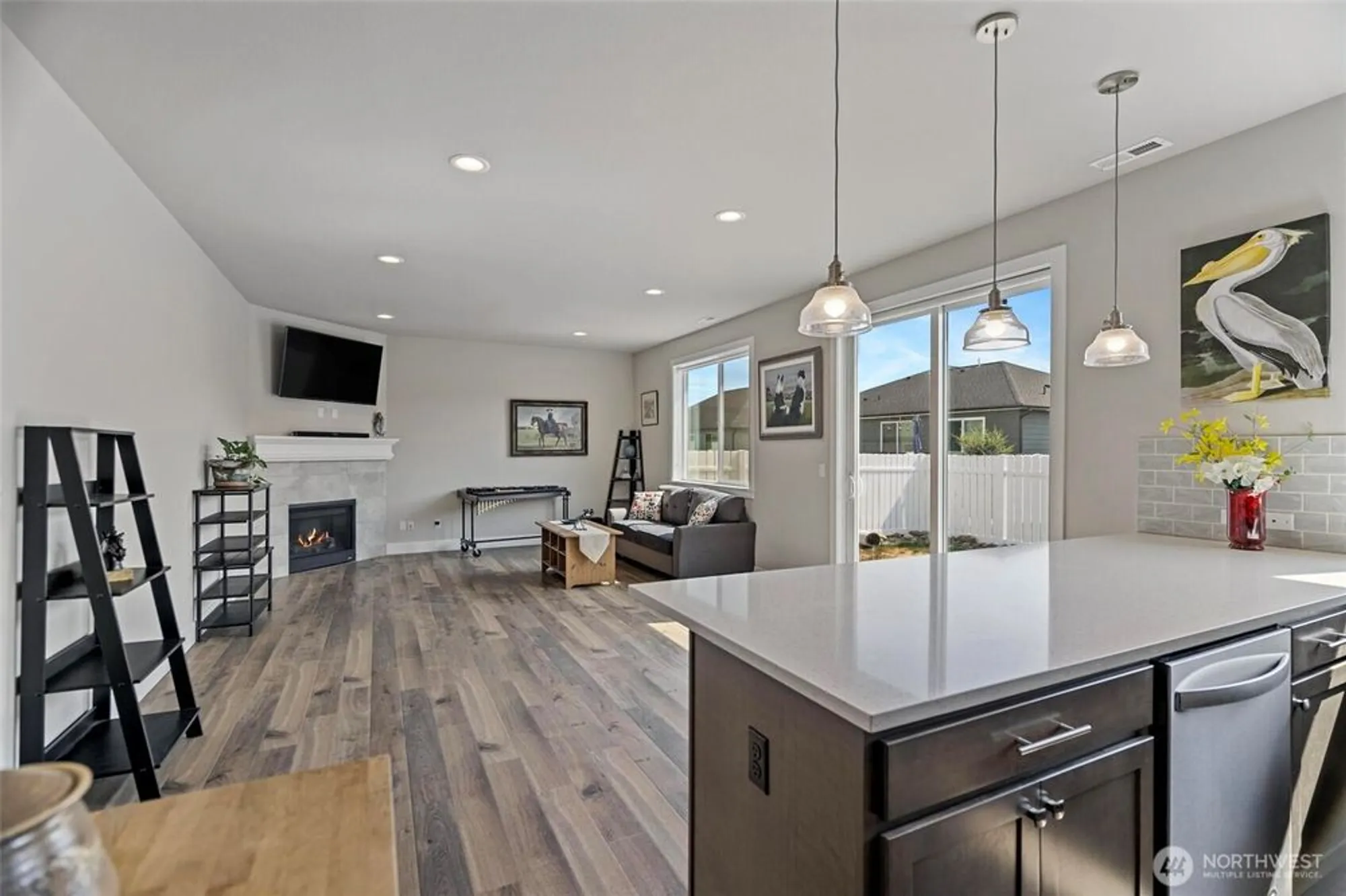 Property Slideshow image 18 of 40 | 112 madrona ln, Orting, WA, 98360