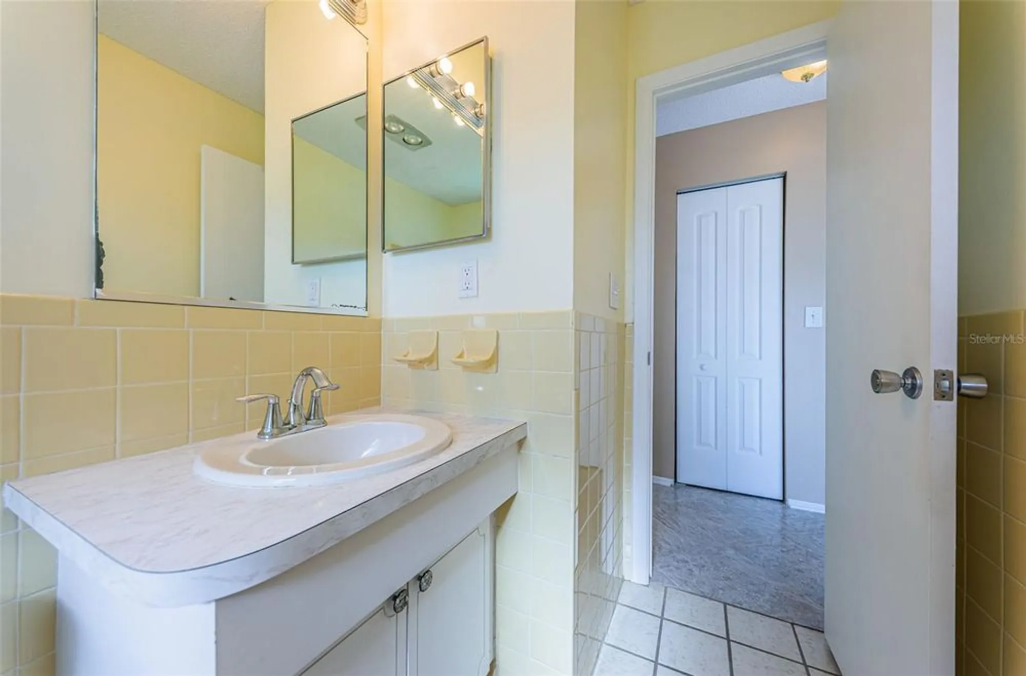 Property Slideshow image 27 of 62 | 3547 100th ter n, Pinellas Park, FL, 33782