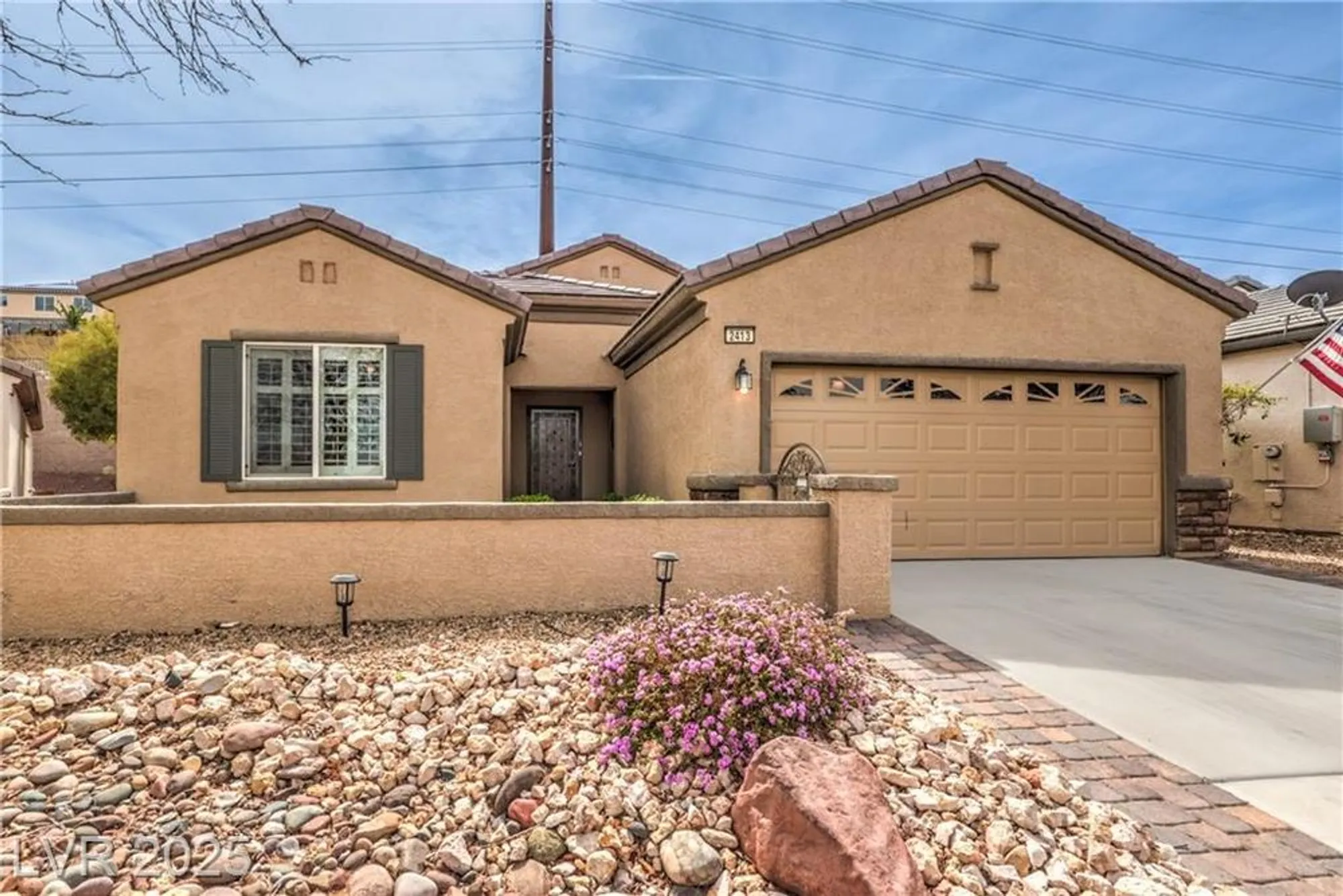 Property Slideshow image 5 of 37 | 2413 hamonah dr, Henderson, NV, 89044
