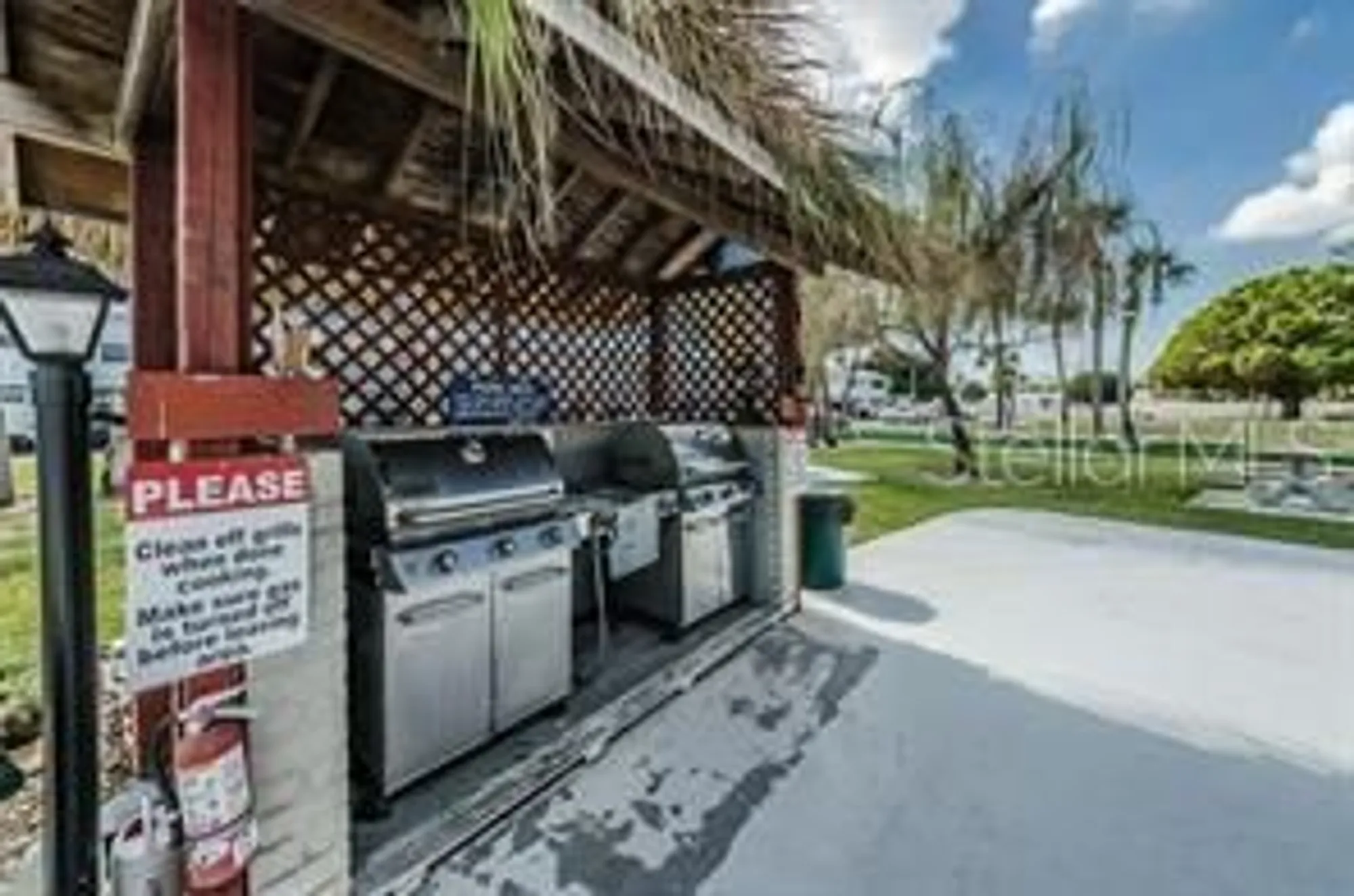 Property Slideshow image 24 of 29 | 5257 81st ln n apt 17, St Petersburg, FL, 33709