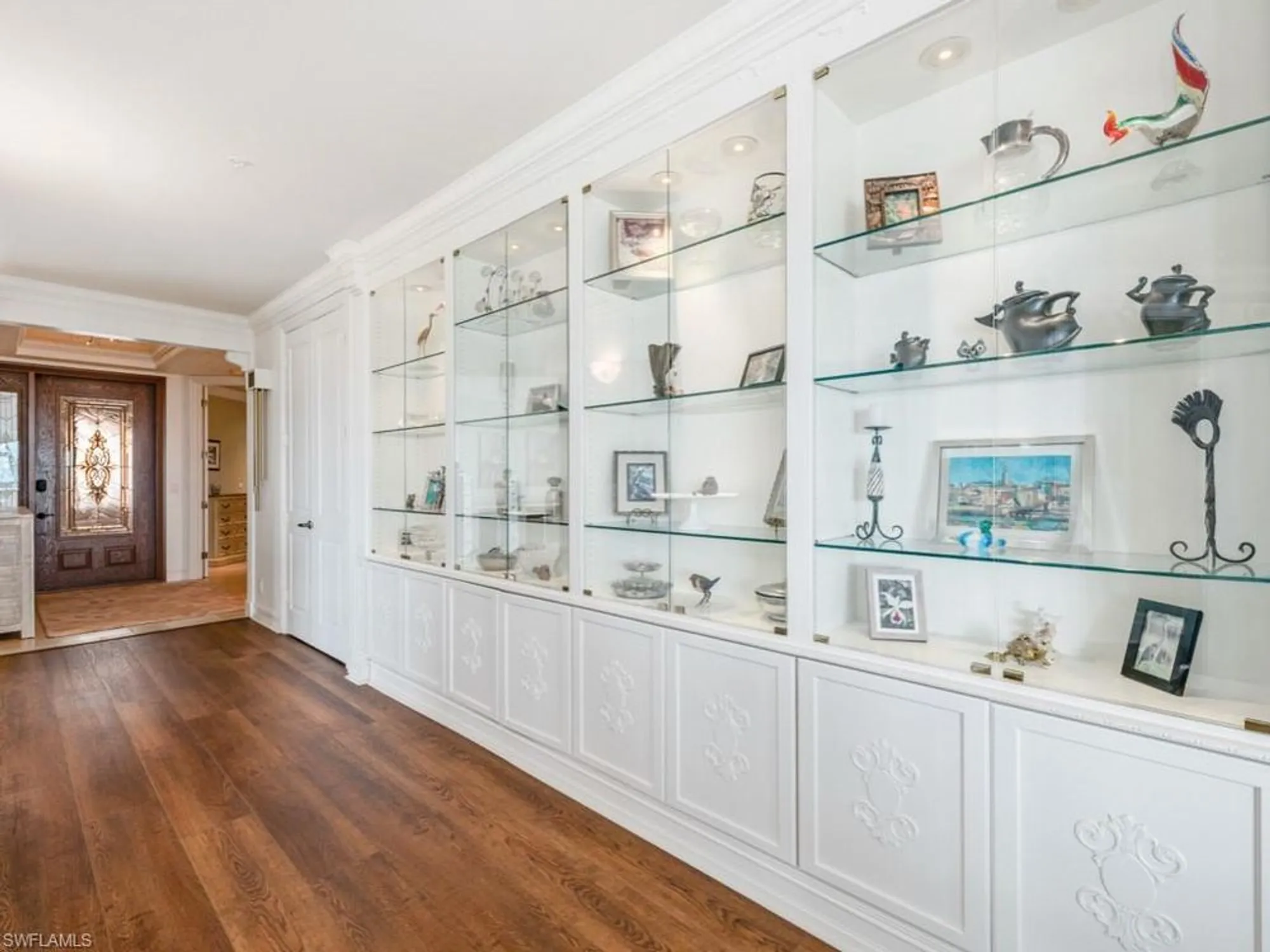 Property Slideshow image 6 of 46 | 4811 island pond ct 705, Bonita Springs, FL, 34134