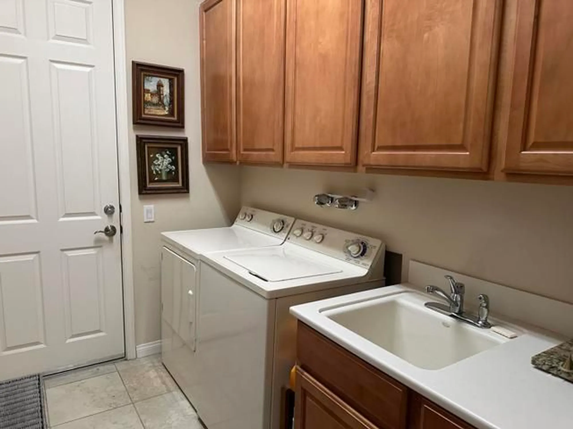 Property Slideshow image 13 of 16 | 80785 avenida santa carmen, Indio, CA, 92203