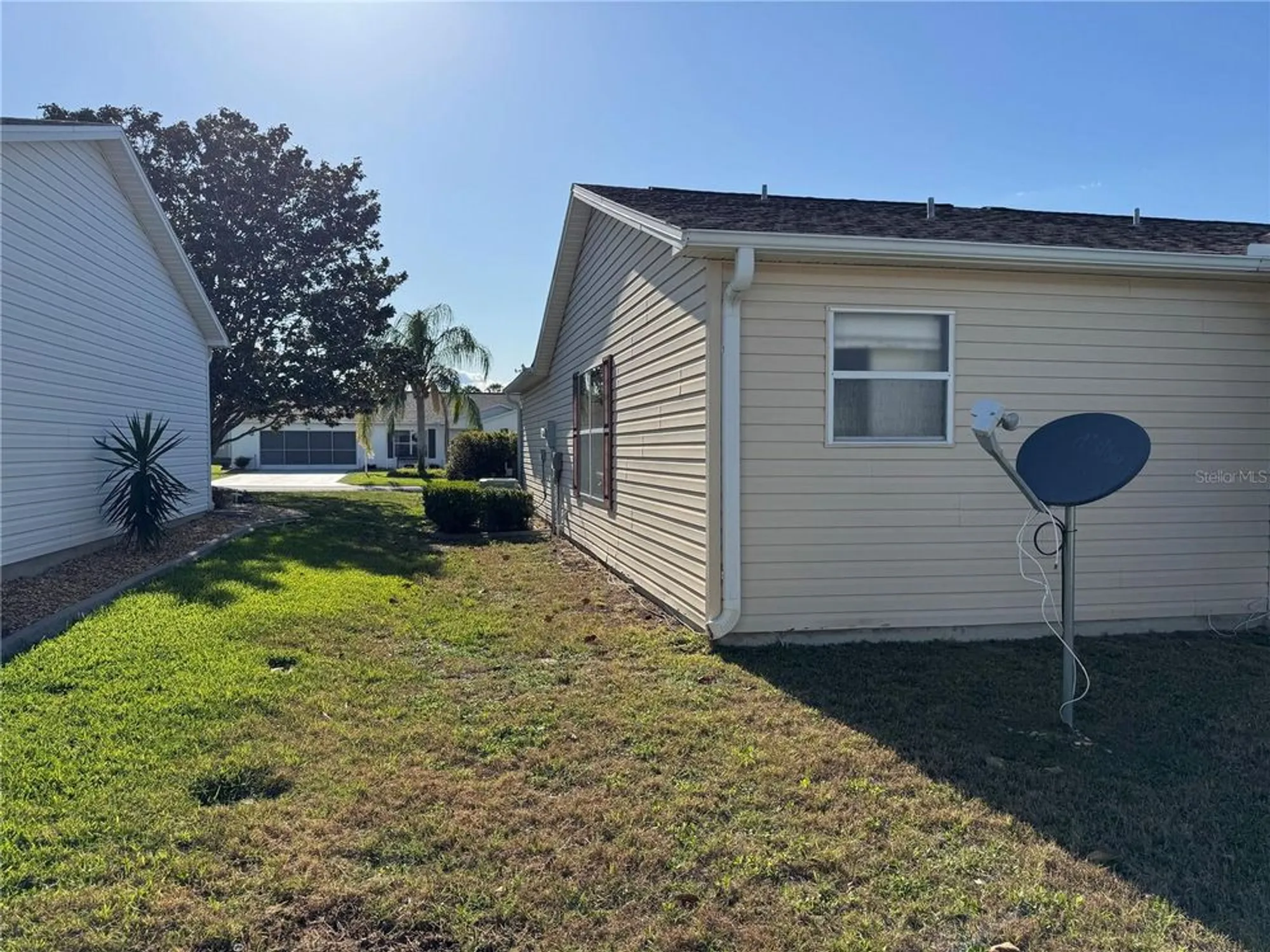 Property Slideshow image 4 of 25 | 1705 betrillo ct, The Villages, FL, 32162