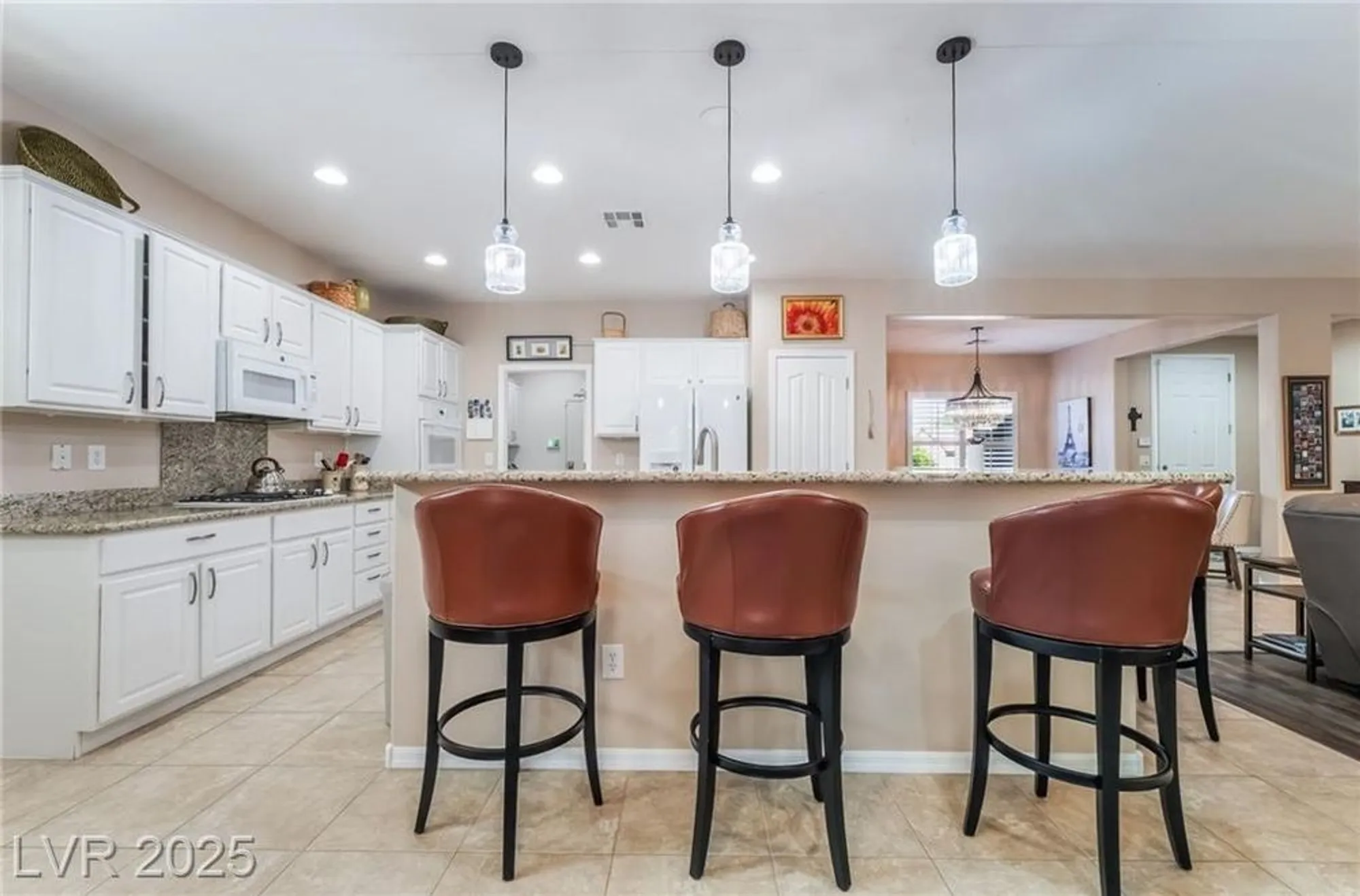 Property Slideshow image 5 of 40 | 2318 black river falls dr, Henderson, NV, 89044