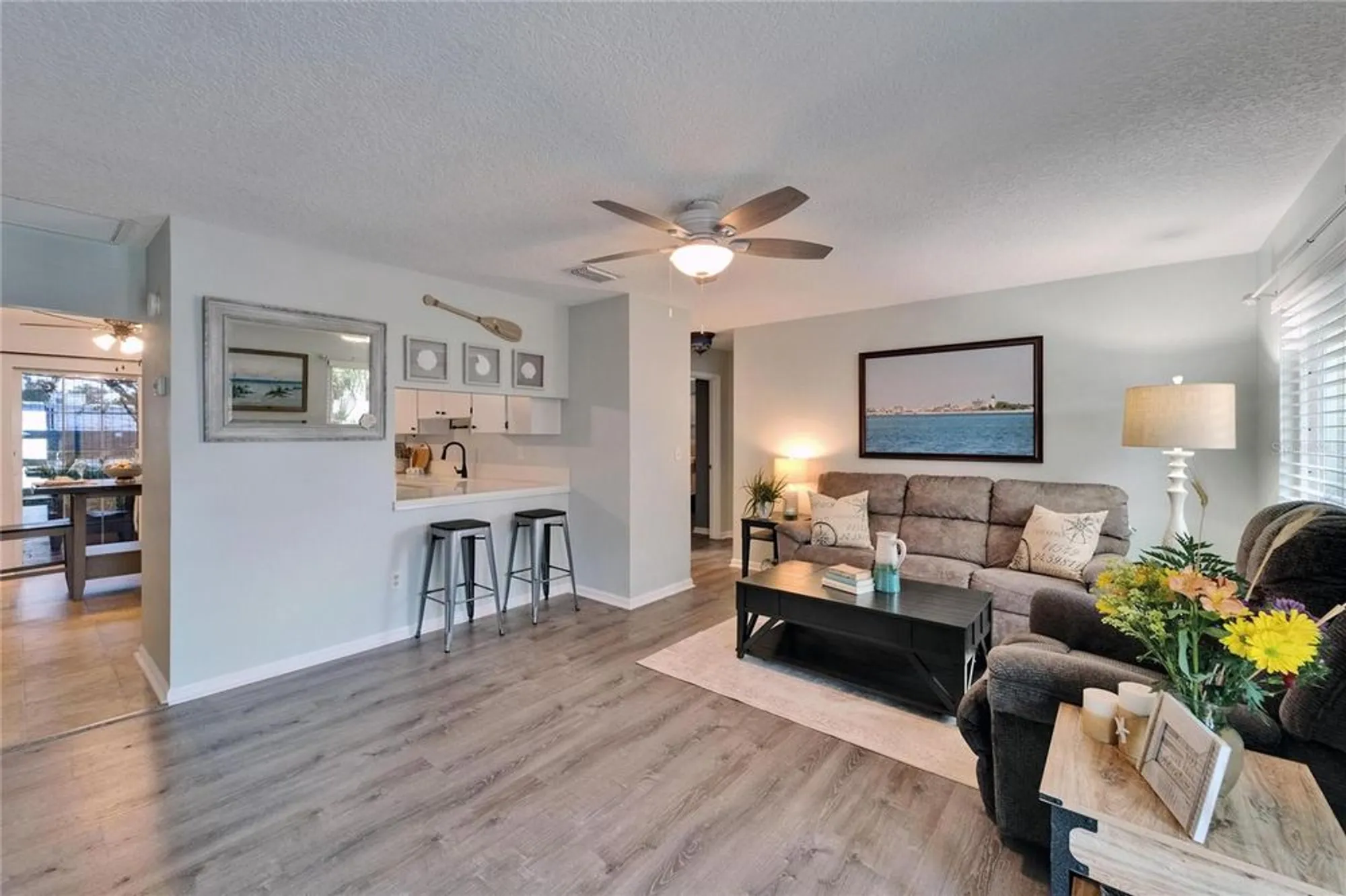 Property Slideshow image 7 of 45 | 1349 new bedford dr # 6, Sun City Center, FL, 33573