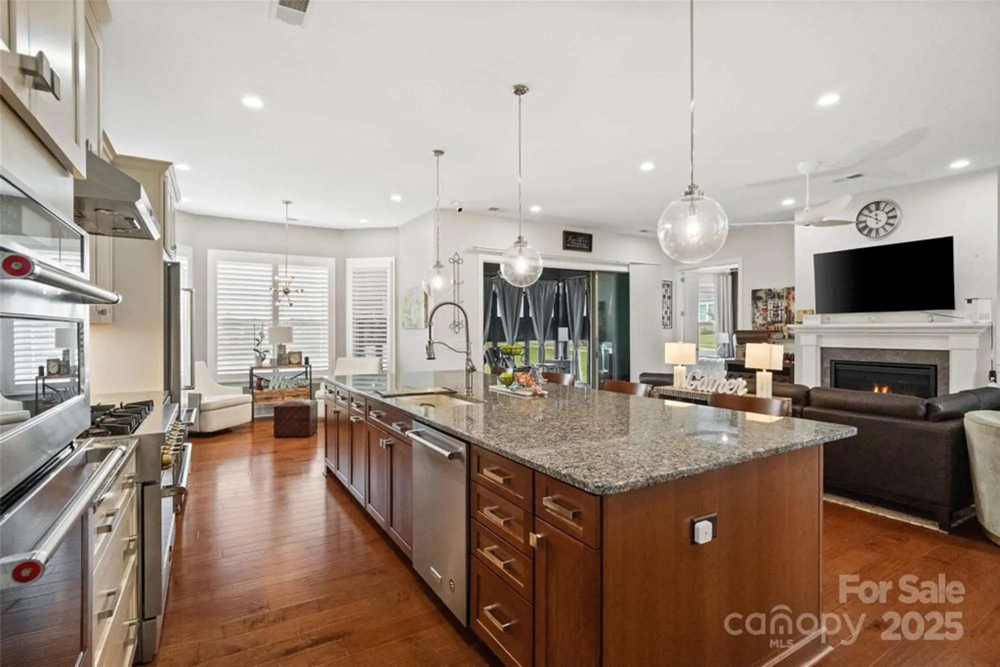 Property Slideshow image 13 of 35 | 12002 cove ct, Charlotte, NC, 28278