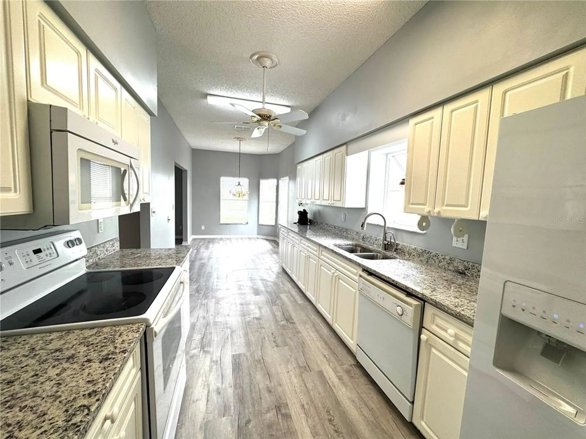 Property Slideshow image 18 of 54 | 321 ranchwood dr, Leesburg, FL, 34748