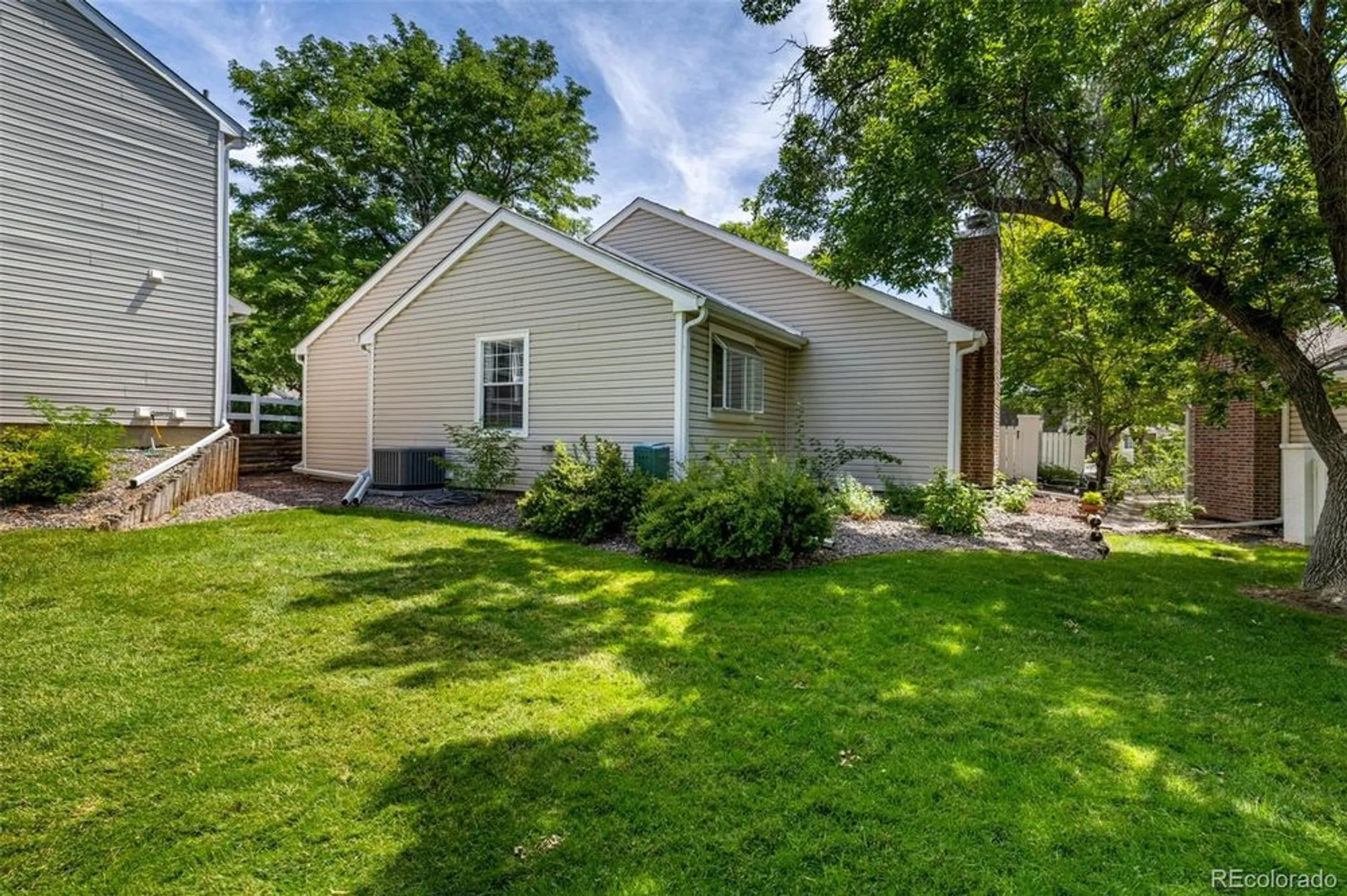 Property Slideshow image 32 of 47 | 13787 e marina dr b, Aurora, CO, 80014