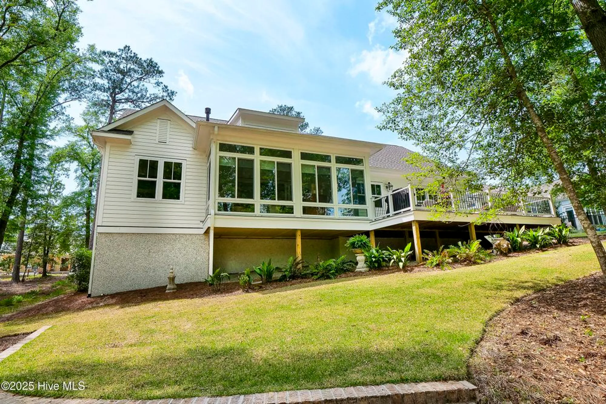 Property Slideshow image 49 of 112 | 3722 white cliffs dr, Castle Hayne, NC, 28429