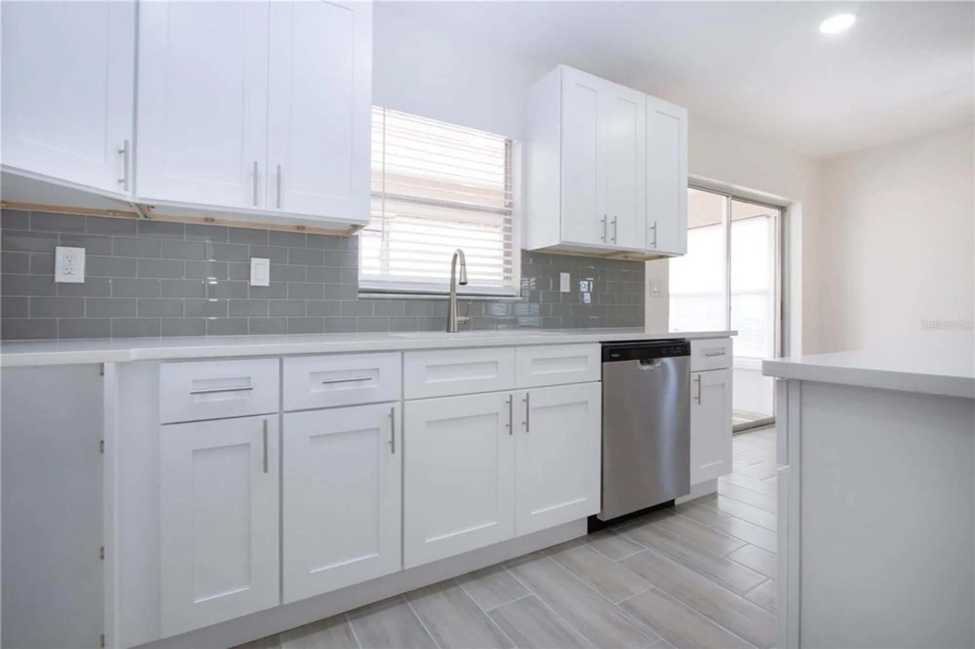 Property Slideshow image 22 of 72 | 1906 canterbury ln 20, Sun City Center, FL, 33573