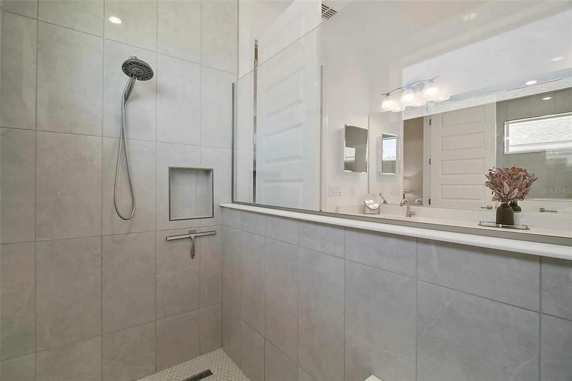 Property Slideshow image 19 of 32 | 8433 sw 98th terrace rd, Ocala, FL, 34481