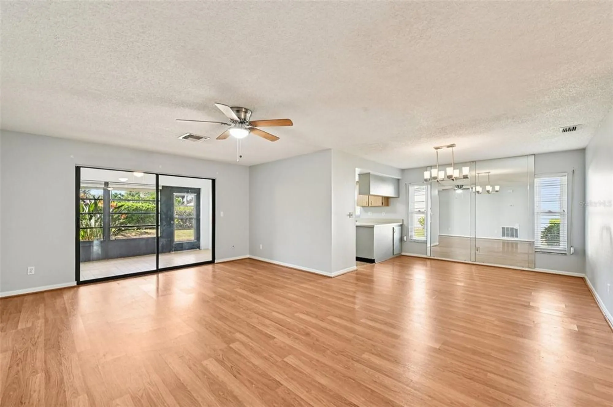 Property Slideshow image 3 of 55 | 2421 lancaster dr, Sun City Center, FL, 33573