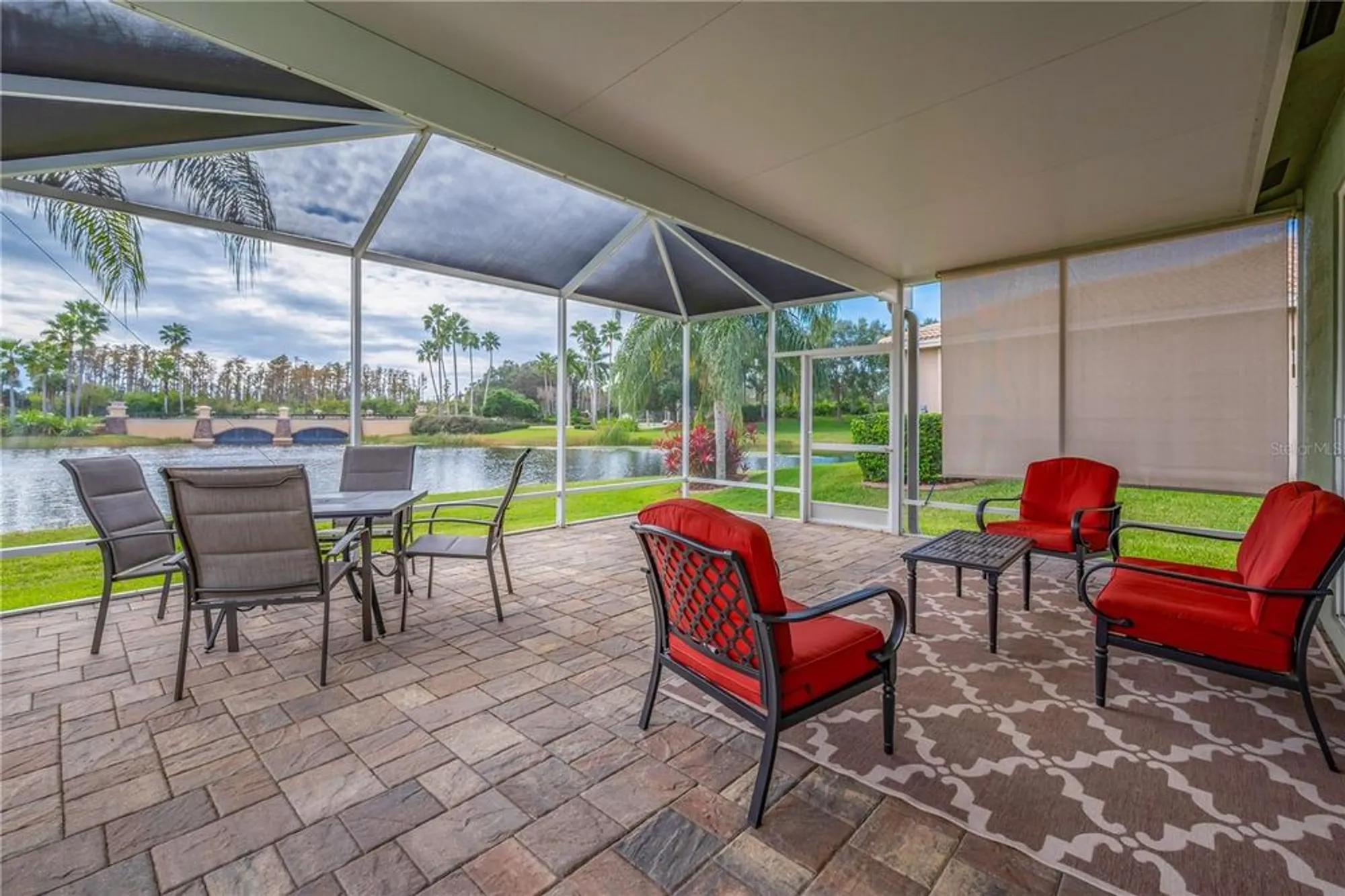 Property Slideshow image 22 of 44 | 15852 cobble mill dr, Wimauma, FL, 33598