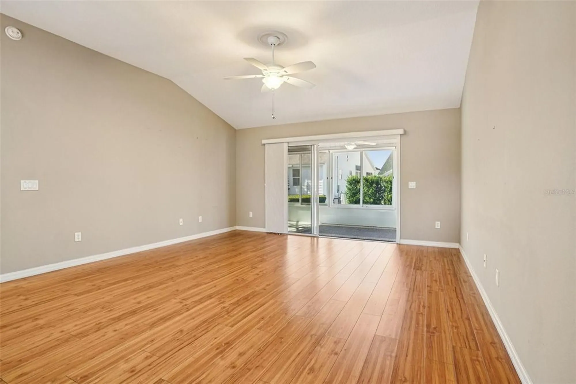 Property Slideshow image 5 of 54 | 1542 wyatt ave, The Villages, FL, 32162