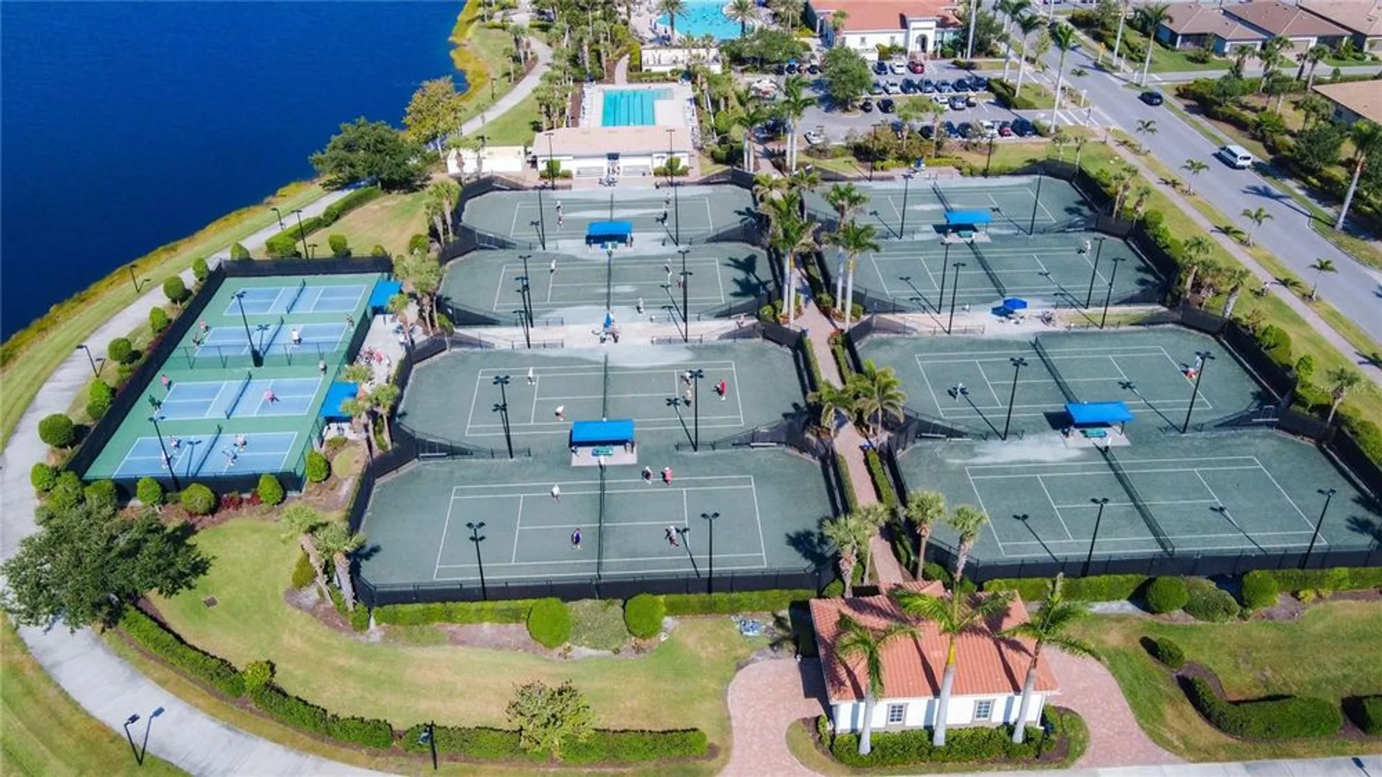 Property Slideshow image 76 of 99 | 13724 quinta st, Venice, FL, 34293