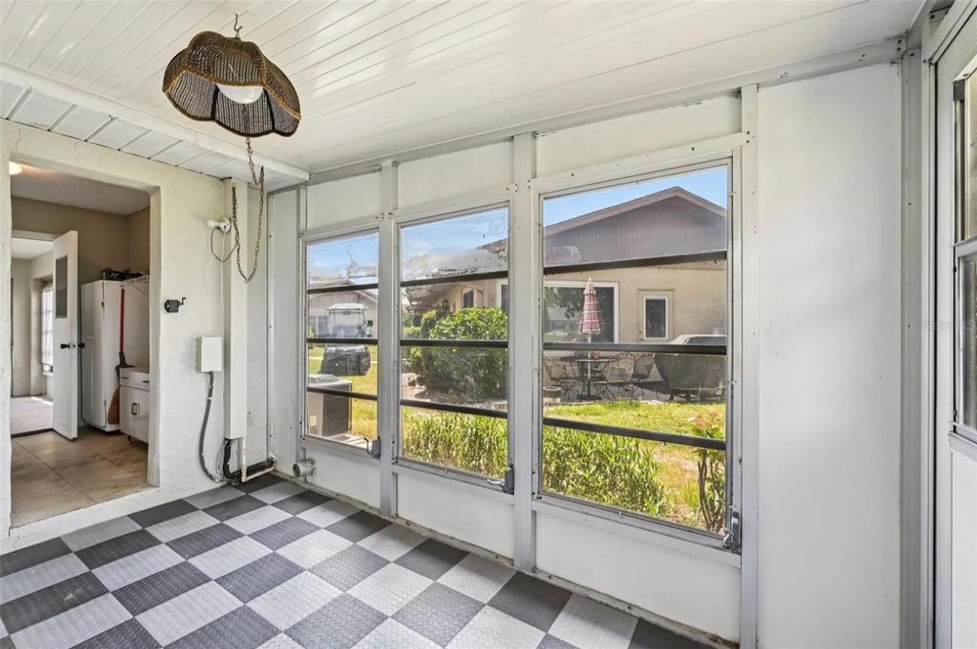 Property Slideshow image 27 of 59 | 1908 canterbury ln 25, Sun City Center, FL, 33573