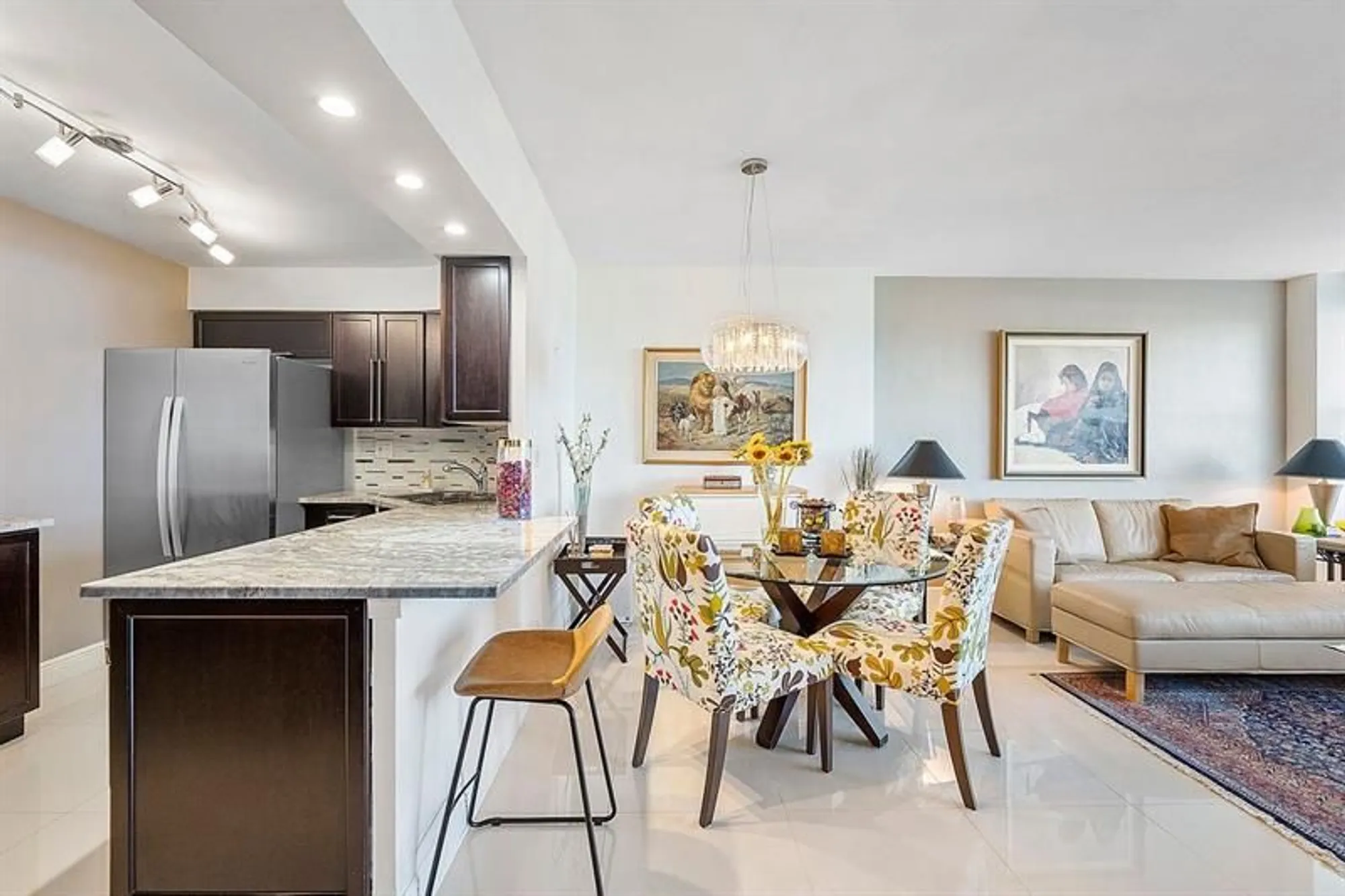 Property Slideshow image 7 of 53 | 3300 ne 36th st 303, Fort Lauderdale, FL, 33308