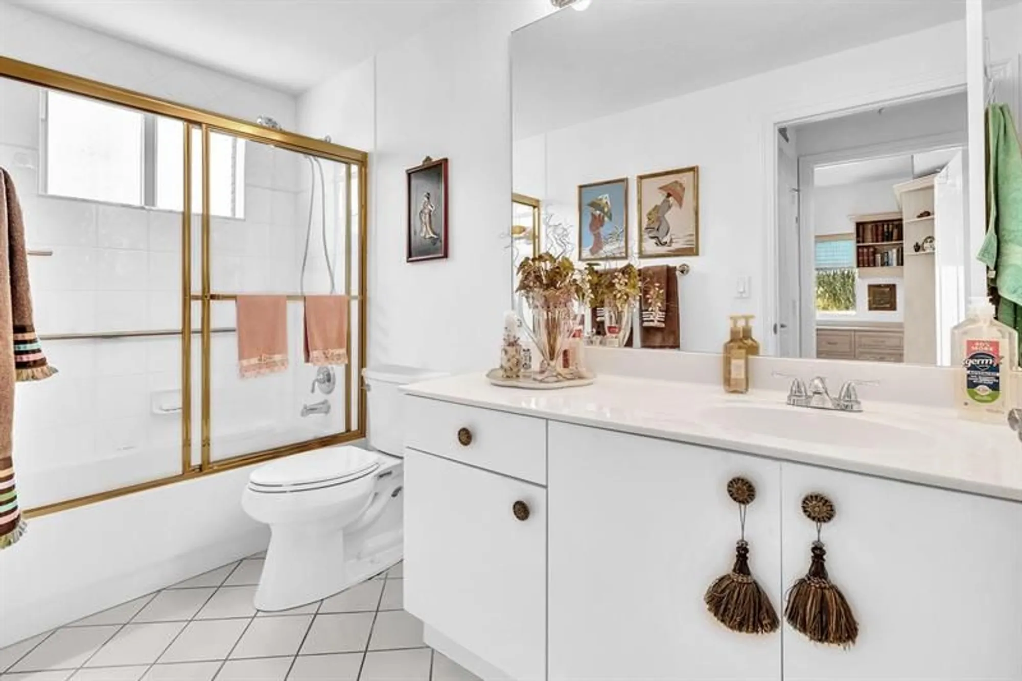 Property Slideshow image 36 of 76 | 7715 southampton ter 301, Tamarac, FL, 33321
