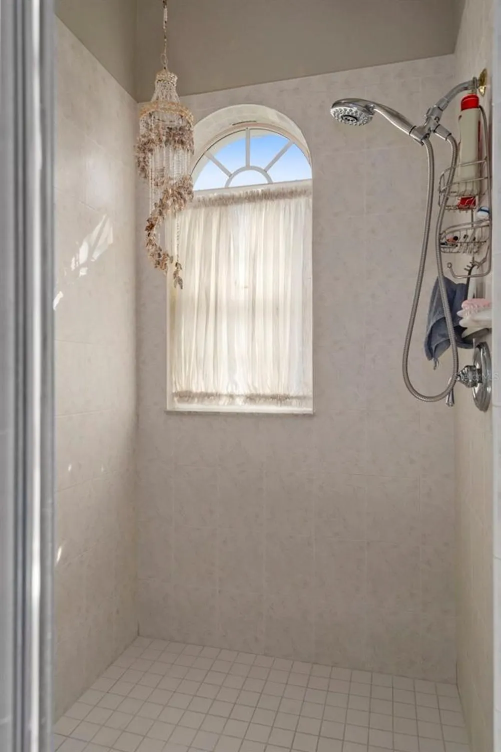 Property Slideshow image 30 of 58 | 8789 mississippi run, Weeki Wachee, FL, 34613